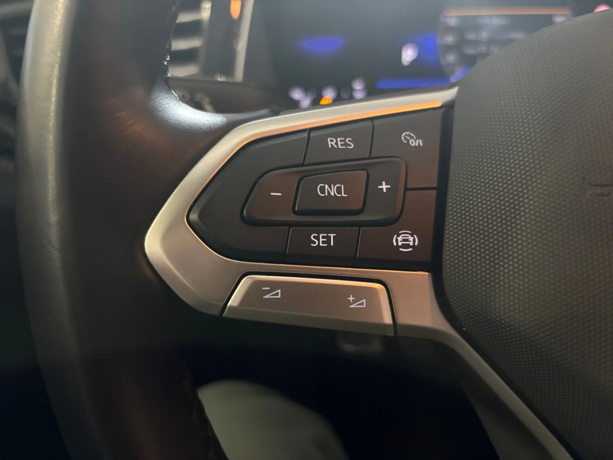 VOLKSWAGEN POLO LIFE 1.0 TSI 70KW (95CV) DSG - Foto 11