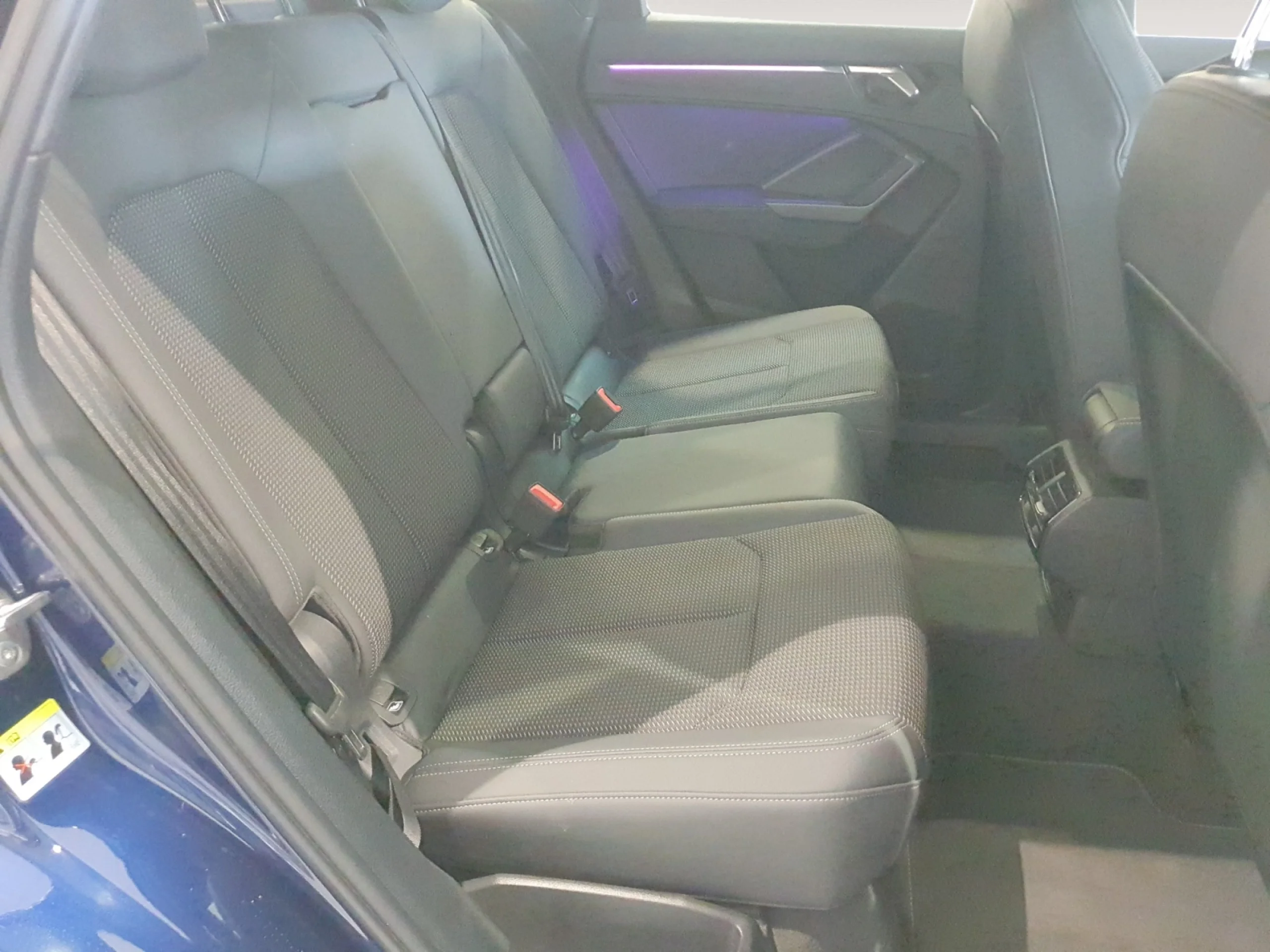 AUDI Q3 BLACK LINE 35 TDI 110KW (150CV) S TRONIC - Foto 9