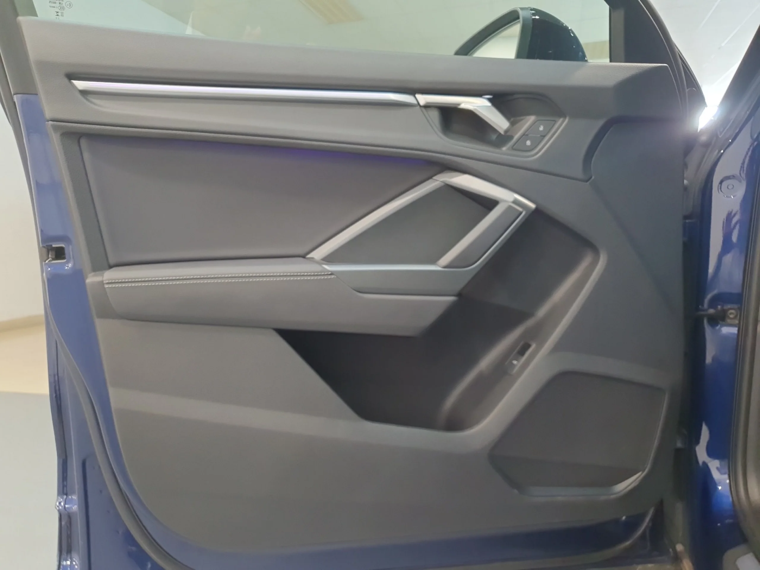 AUDI Q3 BLACK LINE 35 TDI 110KW (150CV) S TRONIC - Foto 13