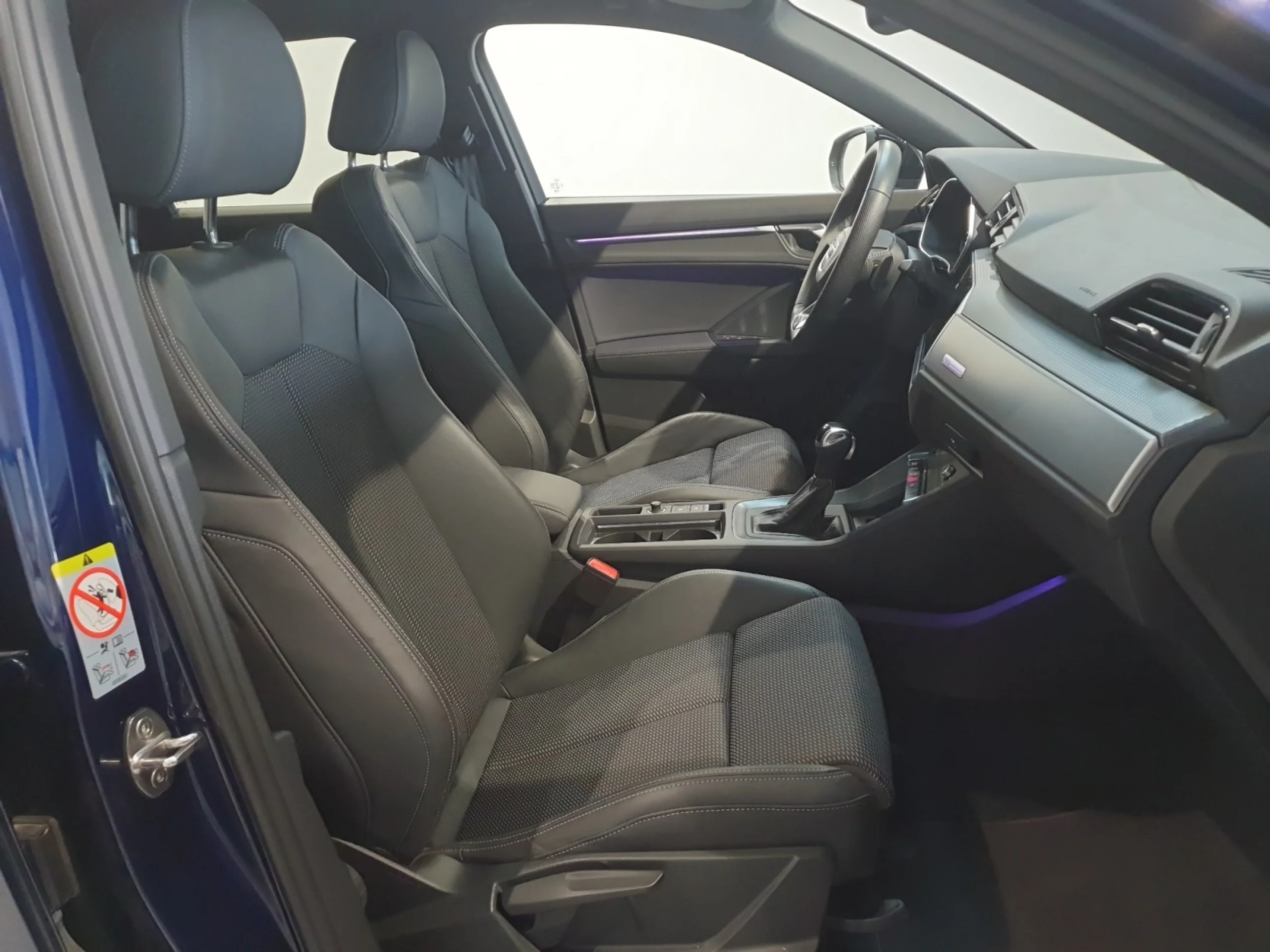 AUDI Q3 BLACK LINE 35 TDI 110KW (150CV) S TRONIC - Foto 14