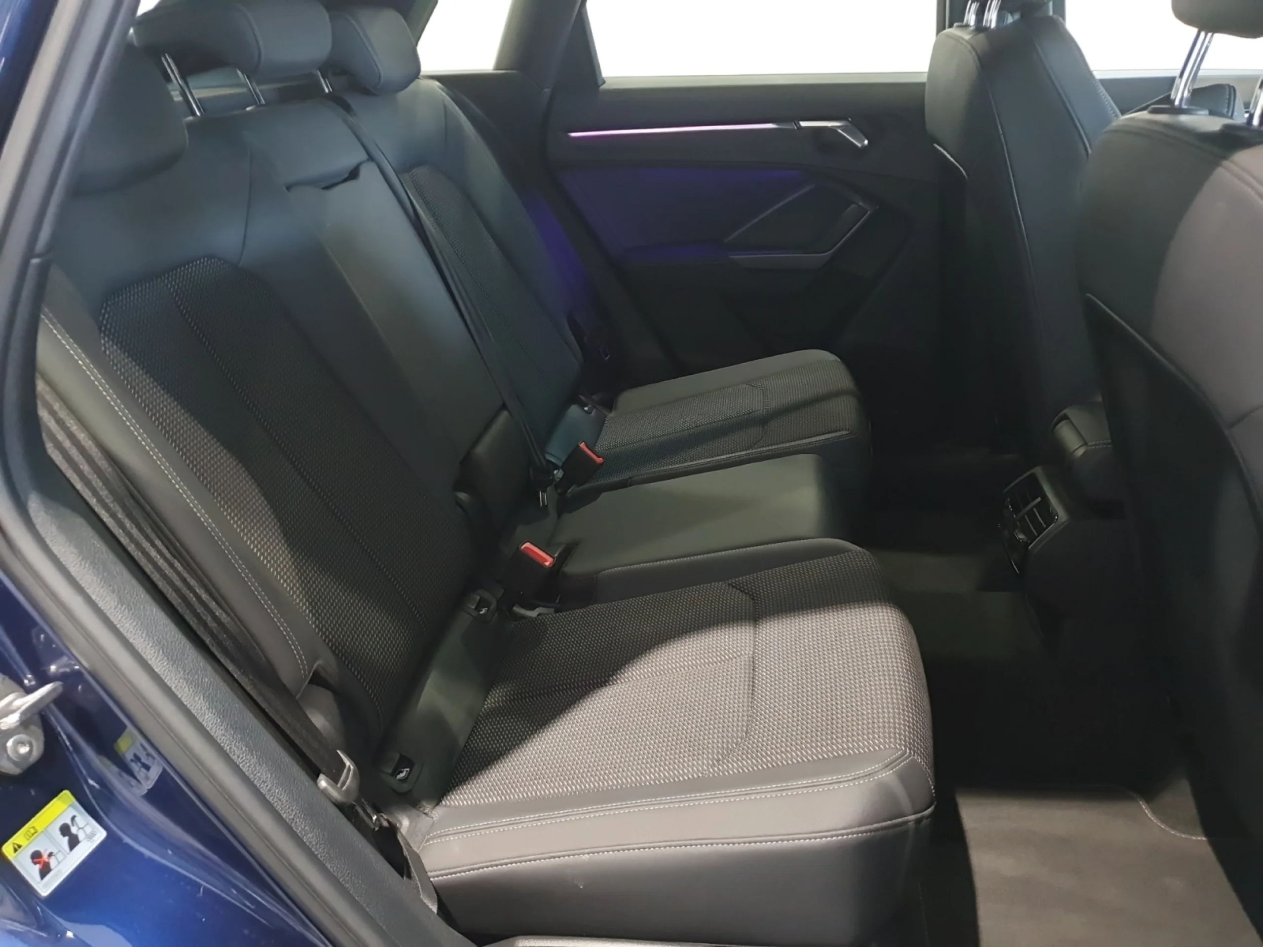 AUDI Q3 BLACK LINE 35 TDI 110KW (150CV) S TRONIC - Foto 15