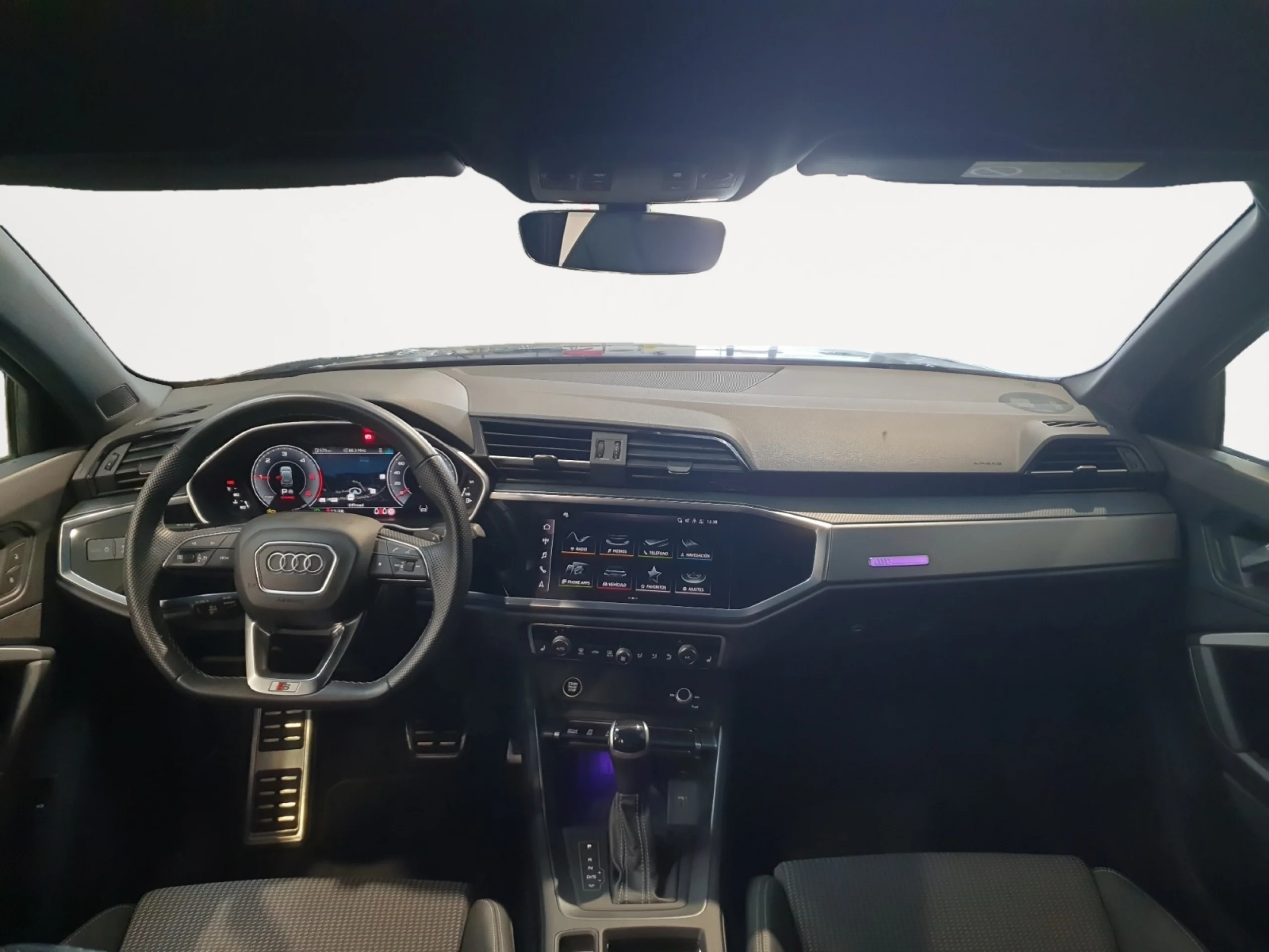 AUDI Q3 BLACK LINE 35 TDI 110KW (150CV) S TRONIC - Foto 17