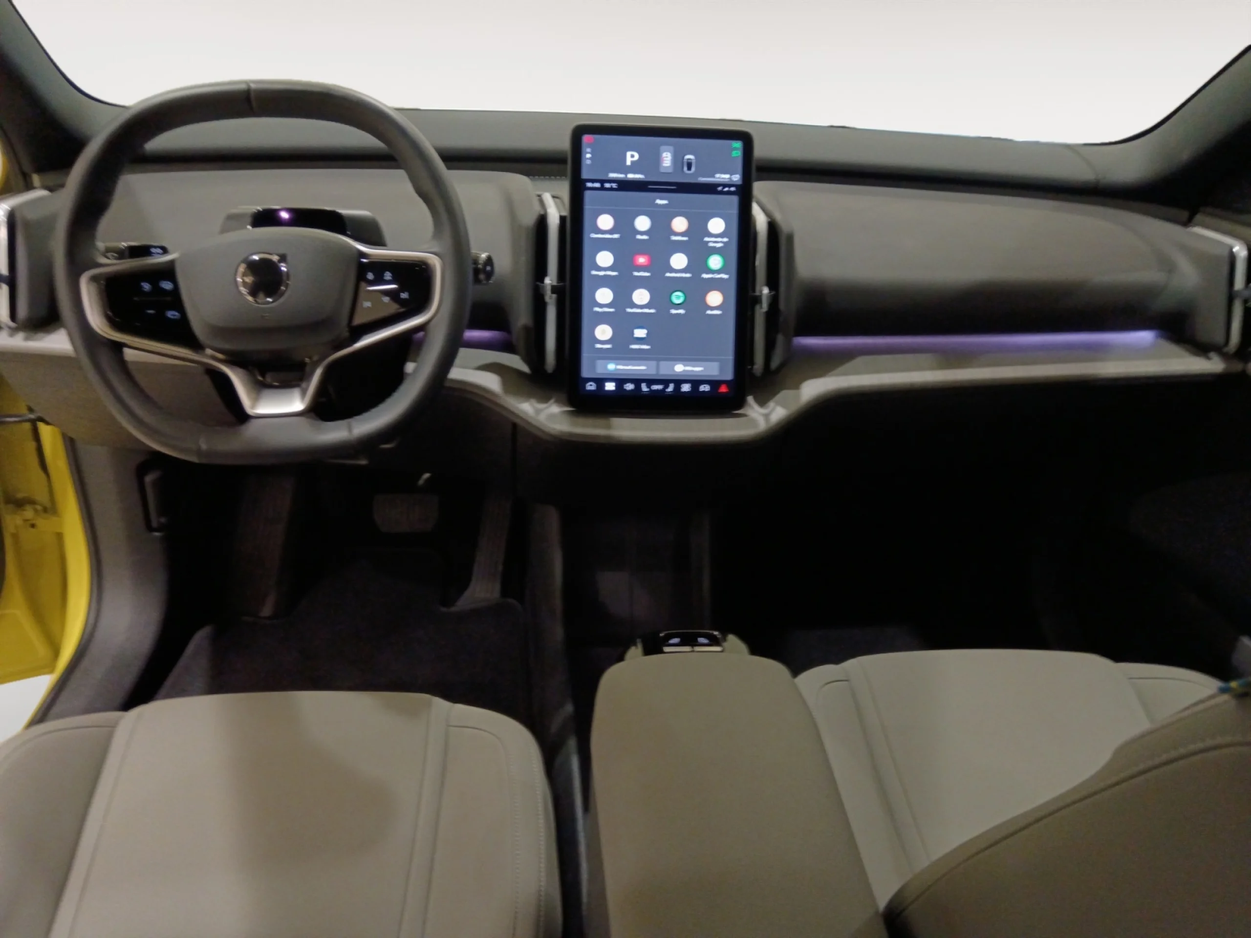 VOLVO EX30 SINGLE MOTOR EXTENDED RANGE PLUS AUTO - Foto 4