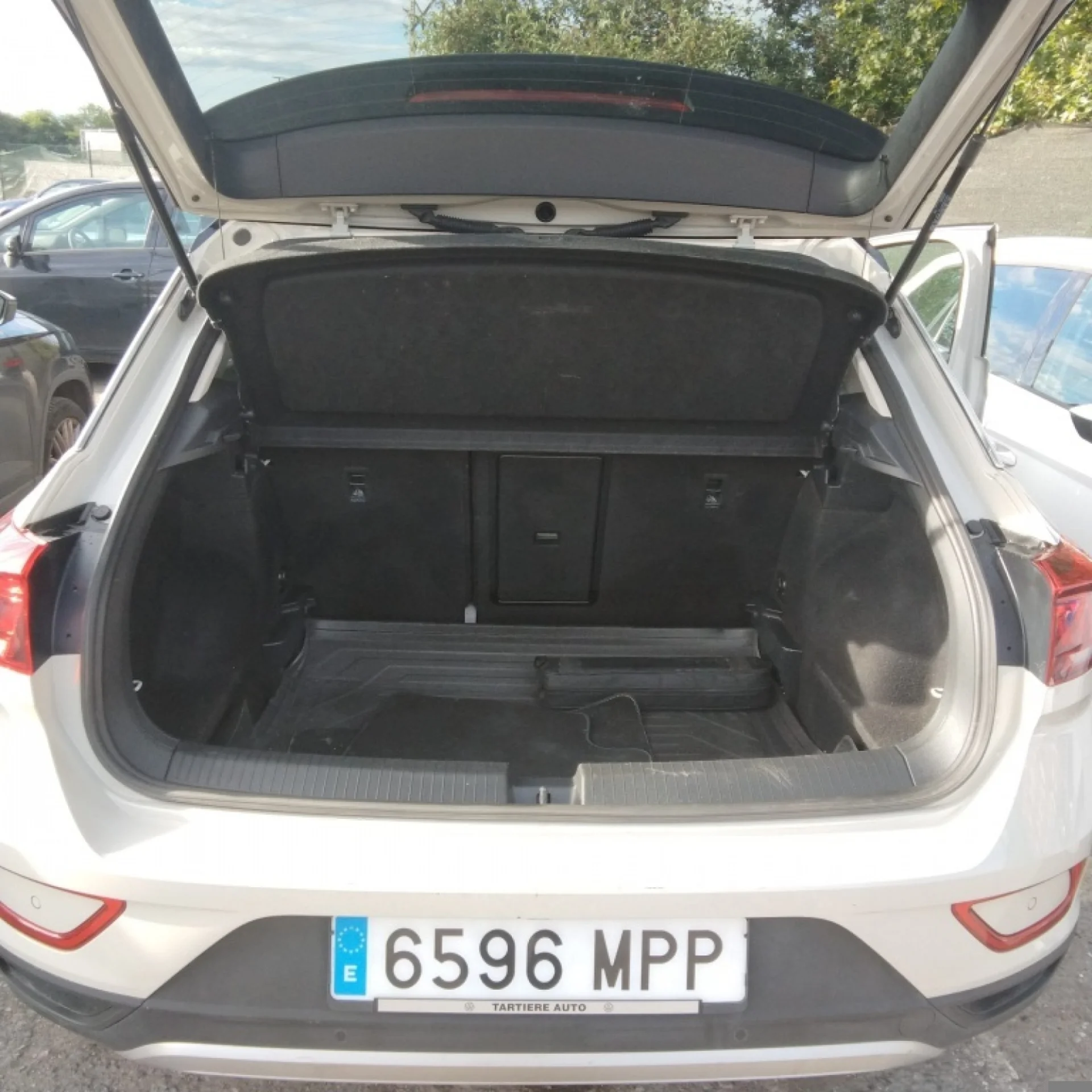 VOLKSWAGEN T ROC LIFE 2.0 TDI 85KW (115CV) - Foto 11