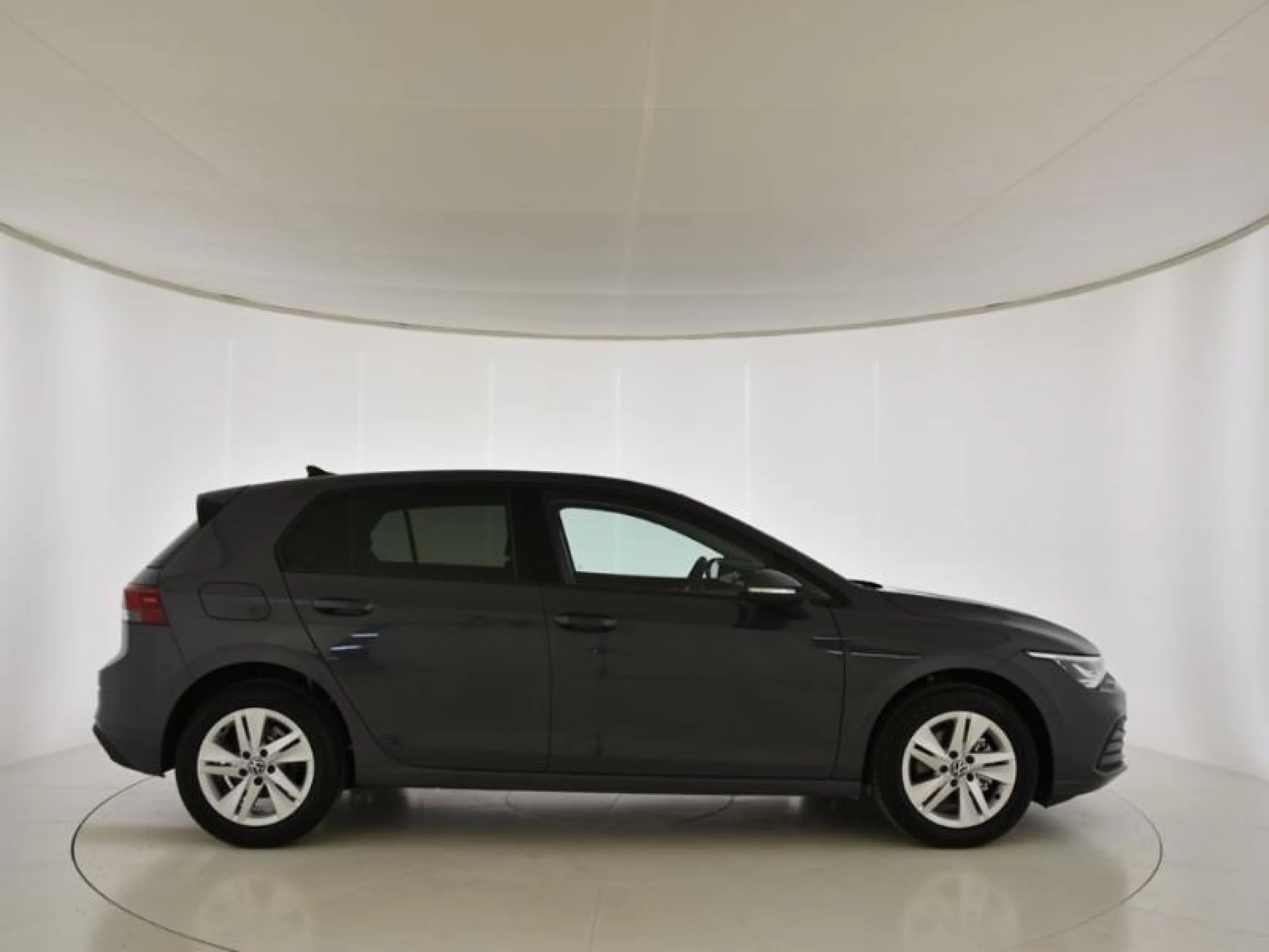 VOLKSWAGEN GOLF LIFE 1.0 TSI 81KW (110CV) - Foto 3