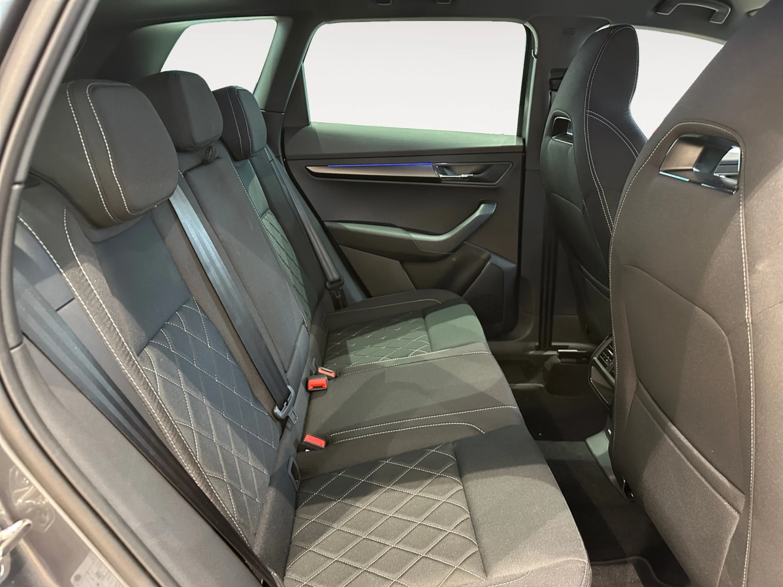 SKODA KAROQ 2.0 TDI 85KW (115CV) SPORTLINE - Foto 6