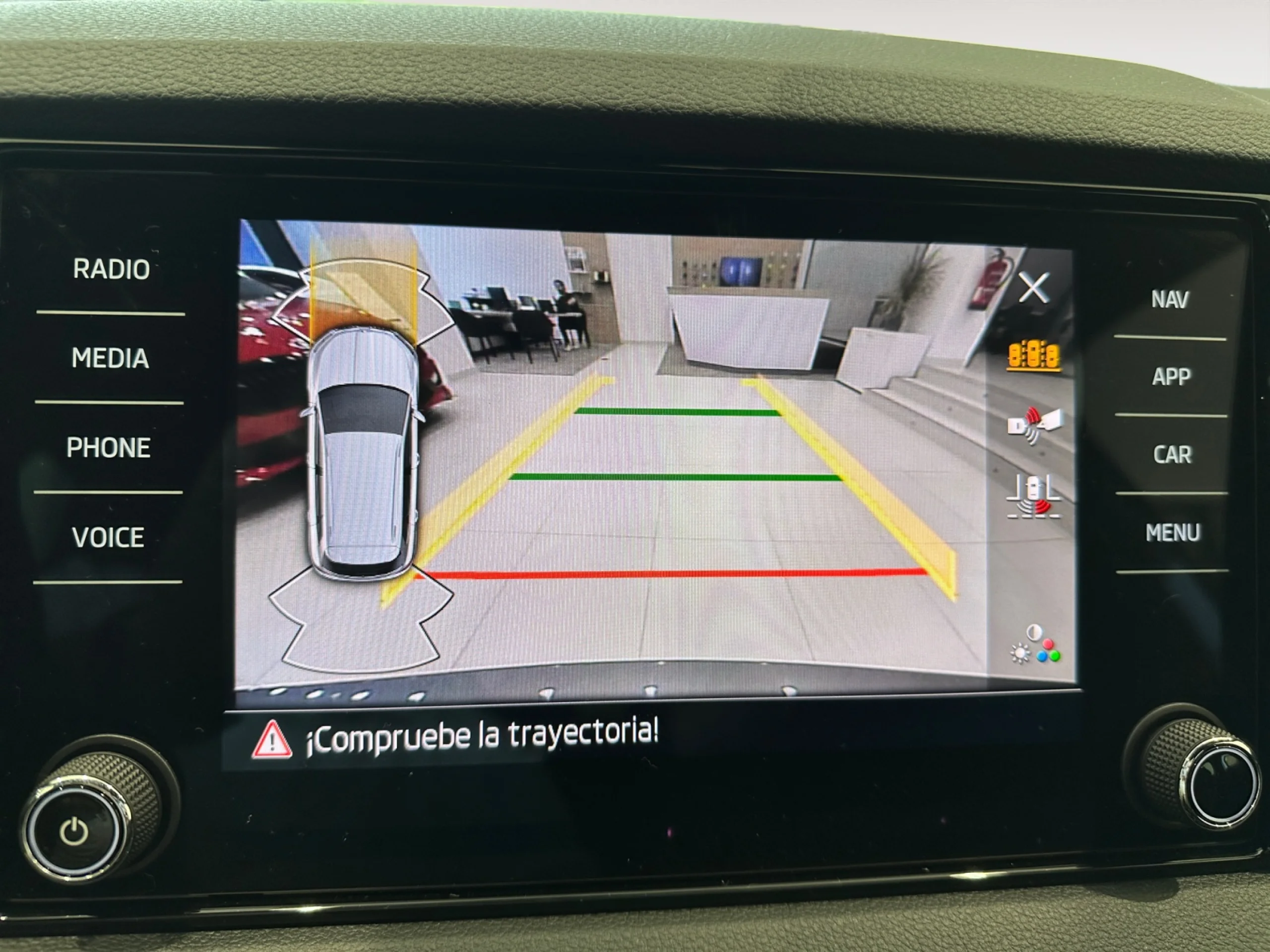 SKODA KAROQ 2.0 TDI 85KW (115CV) SPORTLINE - Foto 16