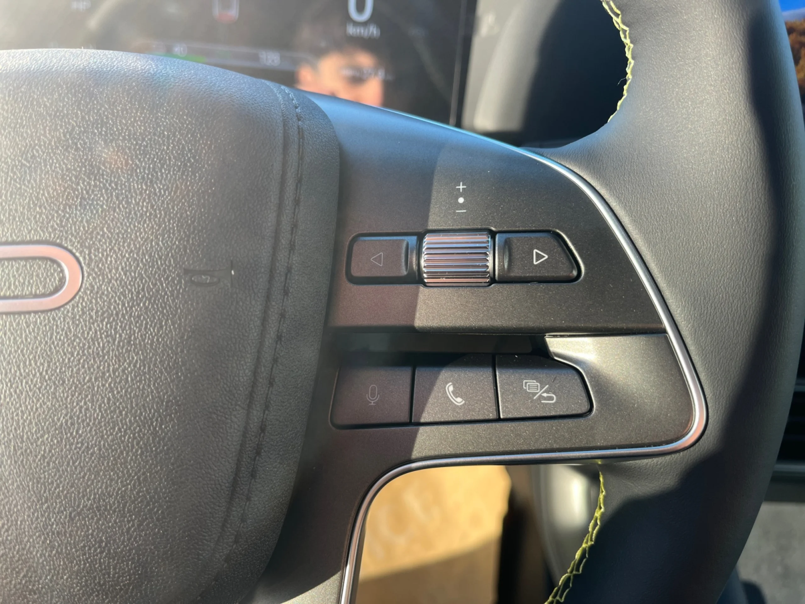 BYD ATTO 2 BOOST - Foto 13