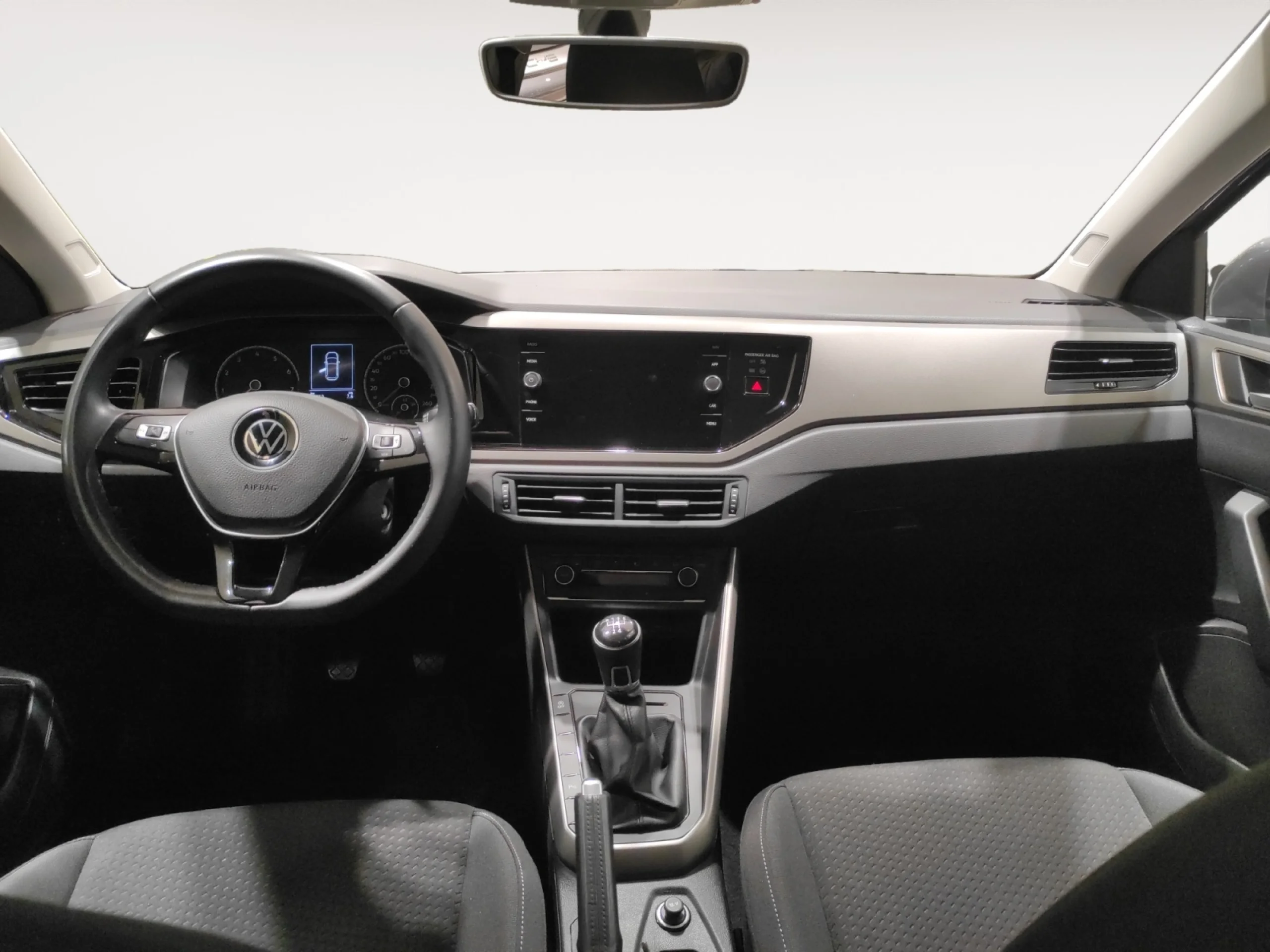 VOLKSWAGEN POLO ADVANCE 1.0 TSI 70KW (95CV) - Foto 4