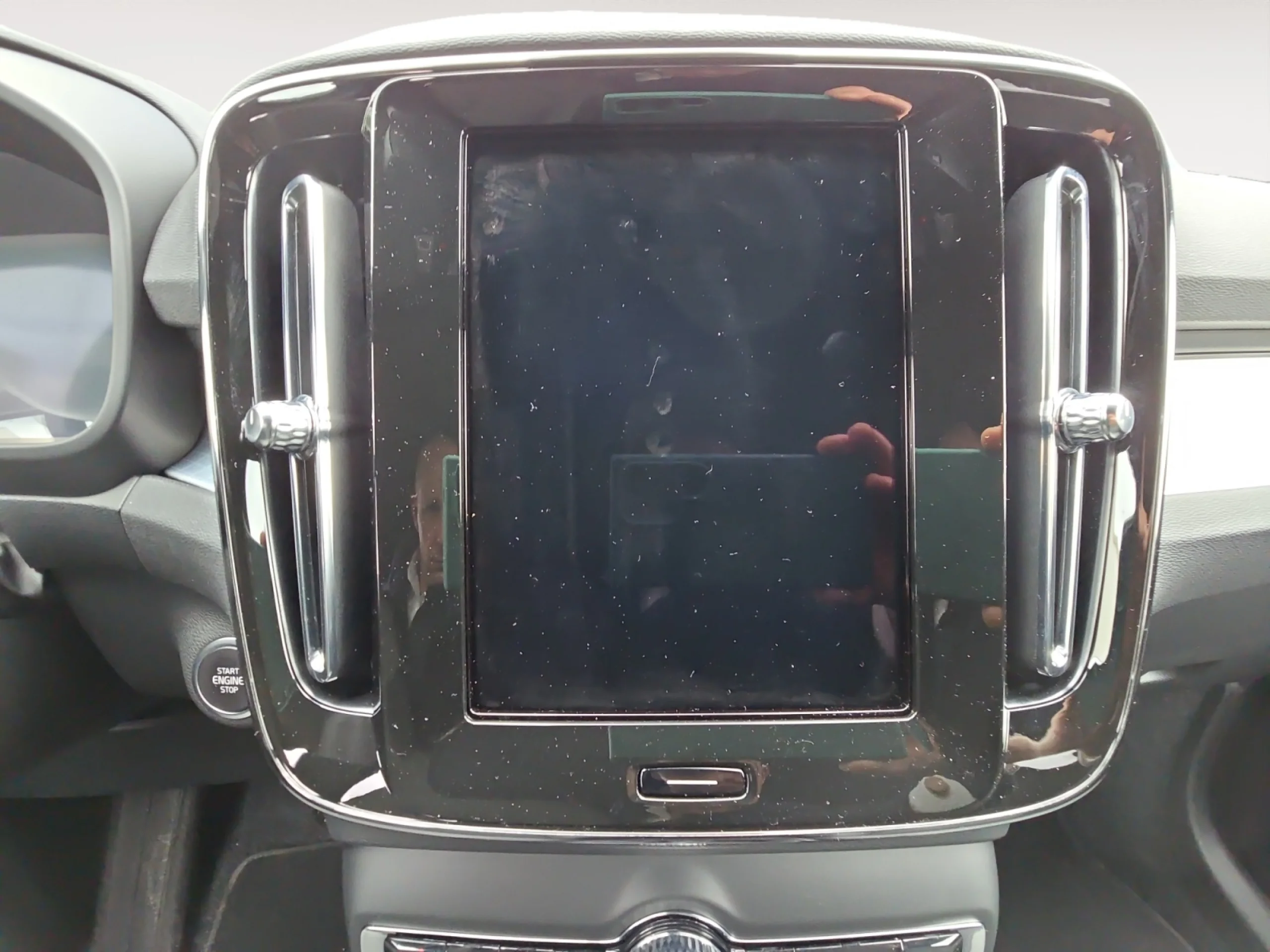 VOLVO XC40 2.0 B3 G CORE AUTO - Foto 10