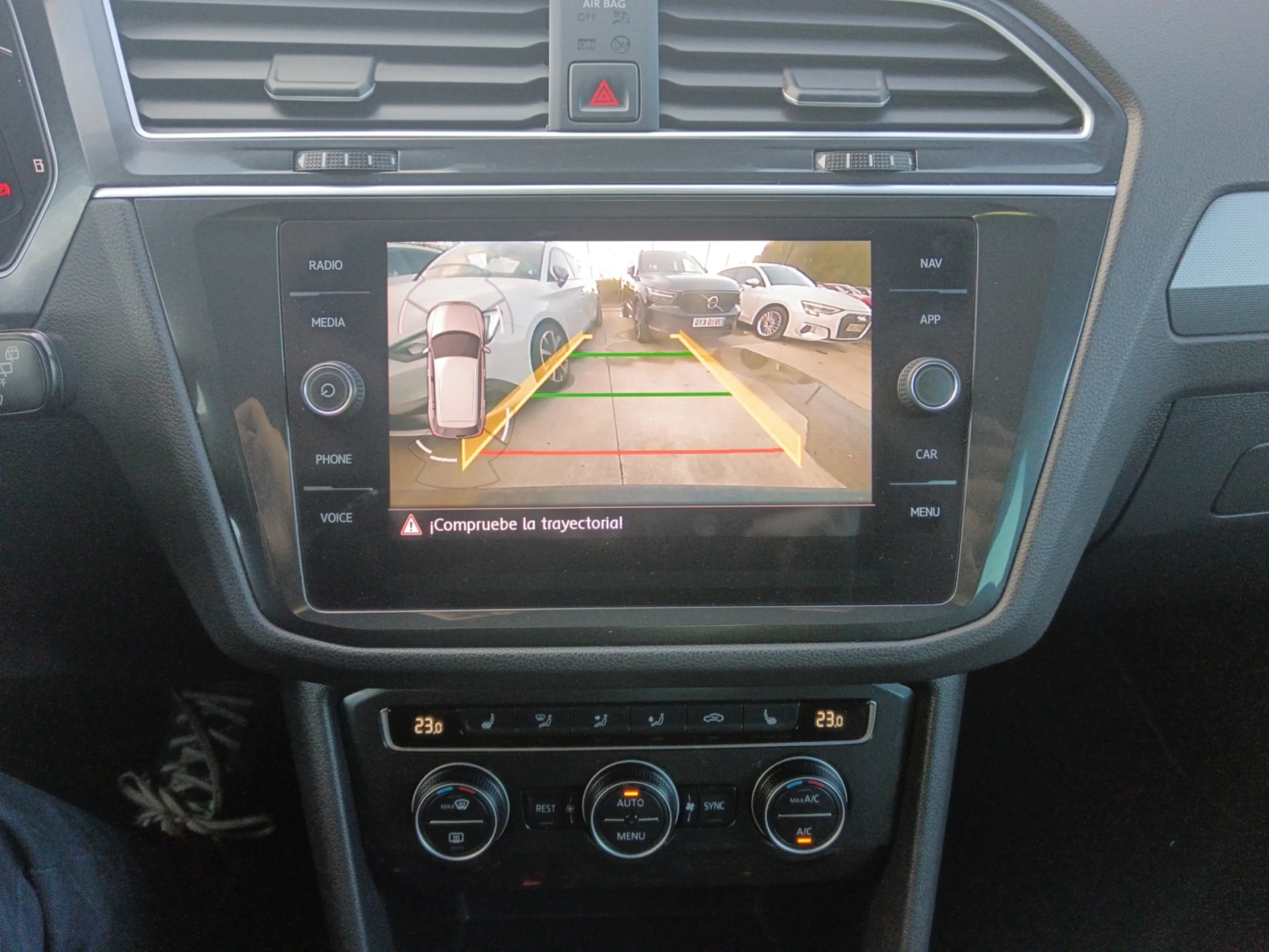 VOLKSWAGEN TIGUAN SPORT 2.0 TDI 140KW (190CV) 4MOTION DSG - Foto 9