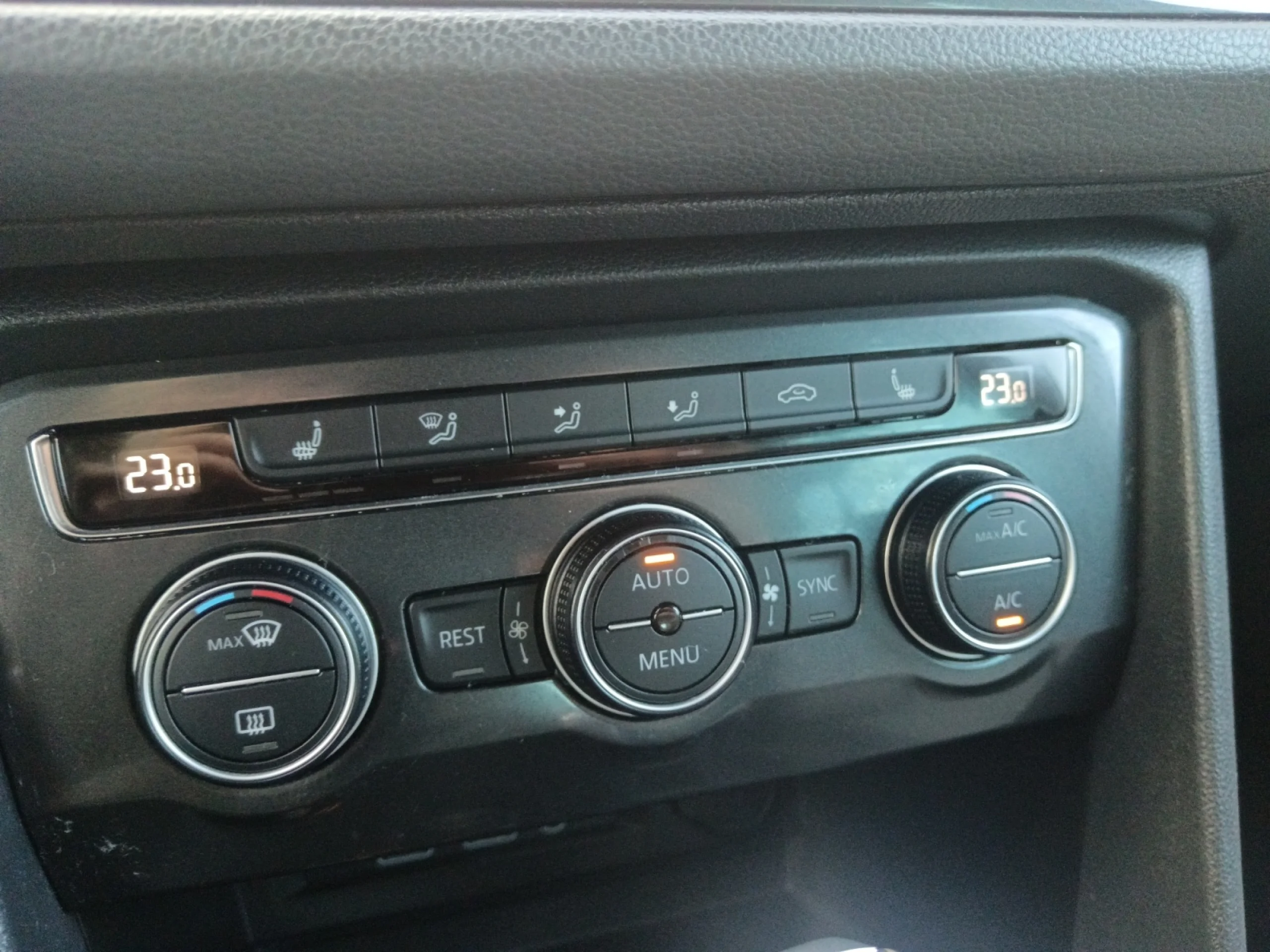 VOLKSWAGEN TIGUAN SPORT 2.0 TDI 140KW (190CV) 4MOTION DSG - Foto 15