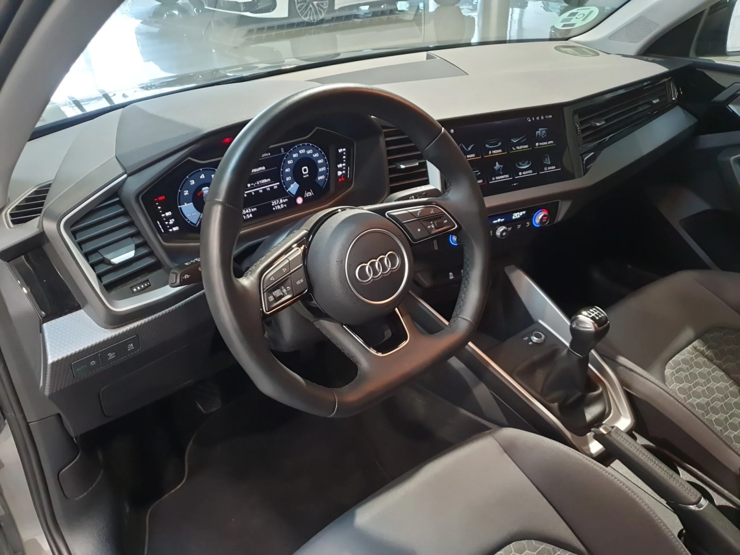 AUDI A1 SPORTBACK ADRENALIN 30 TFSI 81KW (110CV) - Foto 12