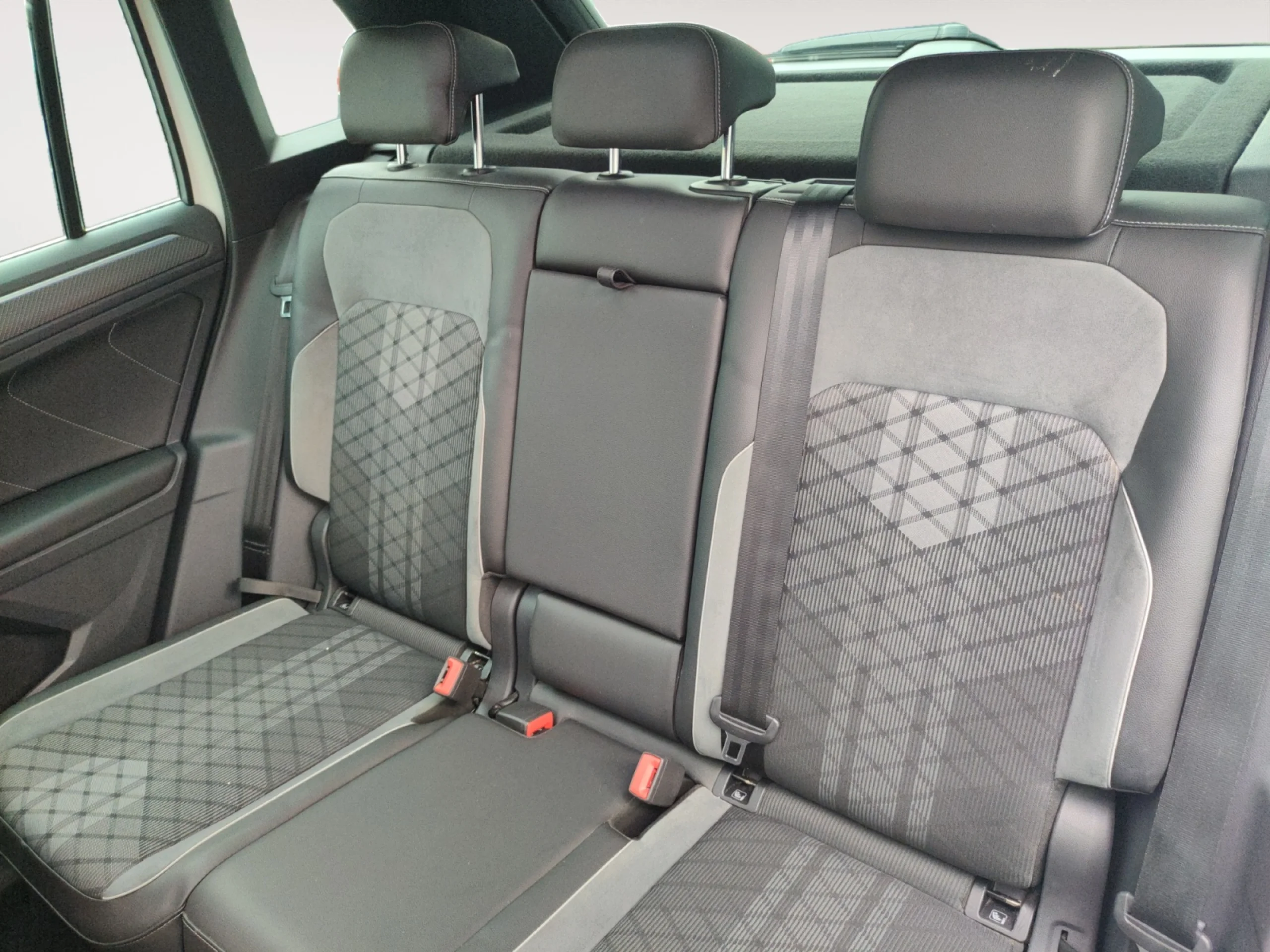 VOLKSWAGEN TIGUAN R LINE 2.0 TDI 110KW (150CV) DSG - Foto 6