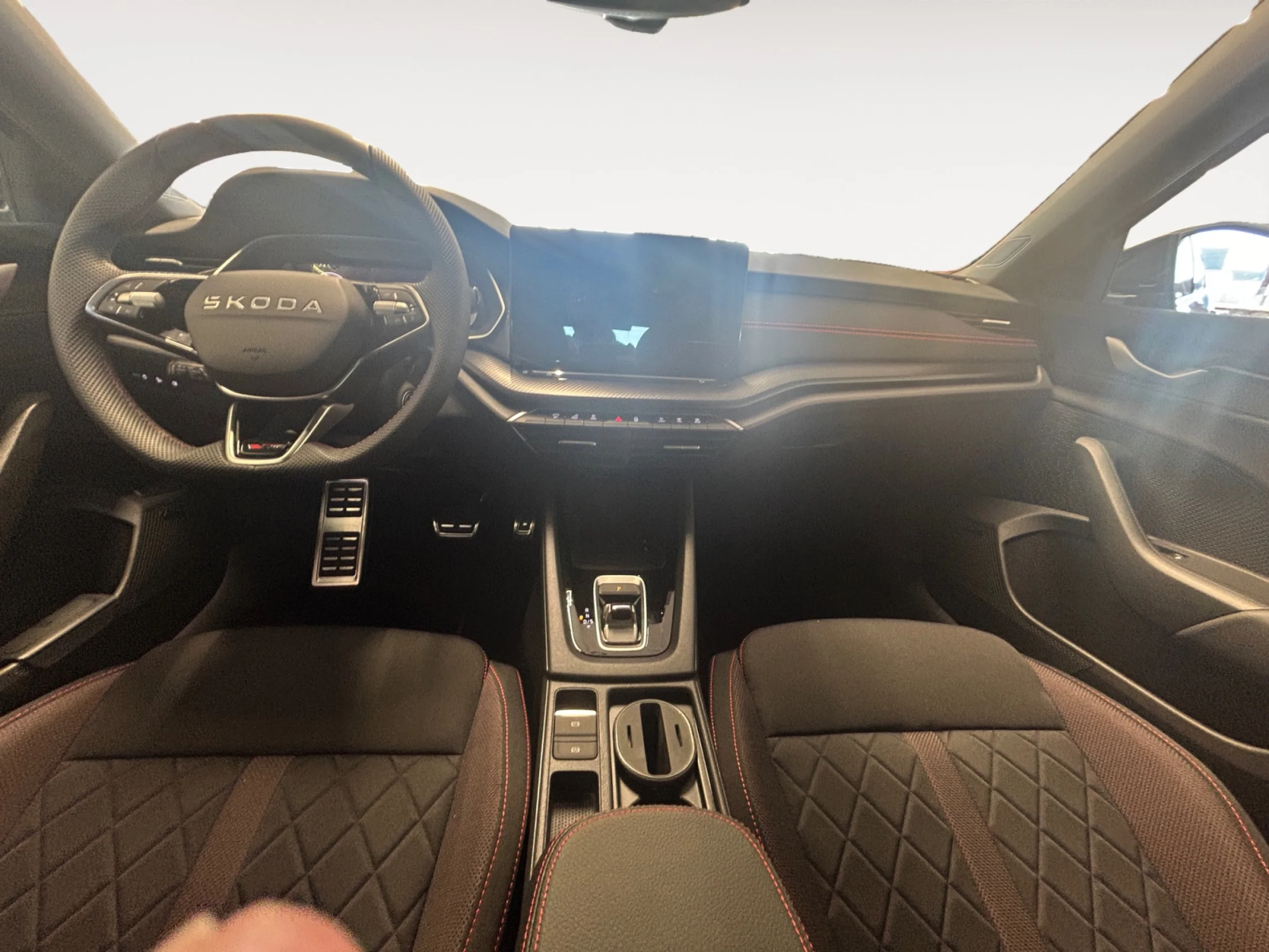 SKODA OCTAVIA 2.0 TSI 195 KW (265CV) DSG RS - Foto 19