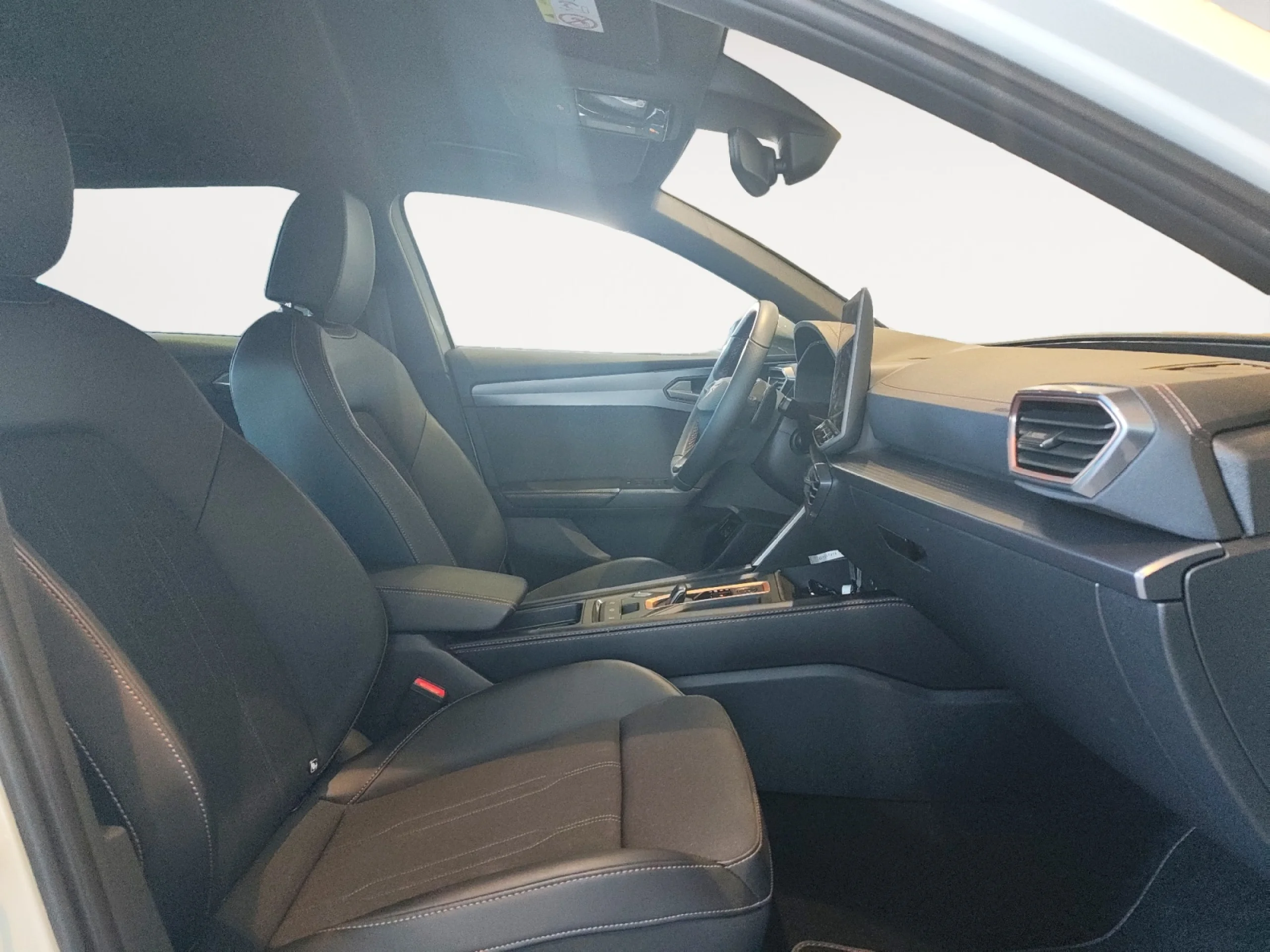 CUPRA LEON SP 1.5 TSI E HYBRID 150W (204CV) DSG - Foto 4