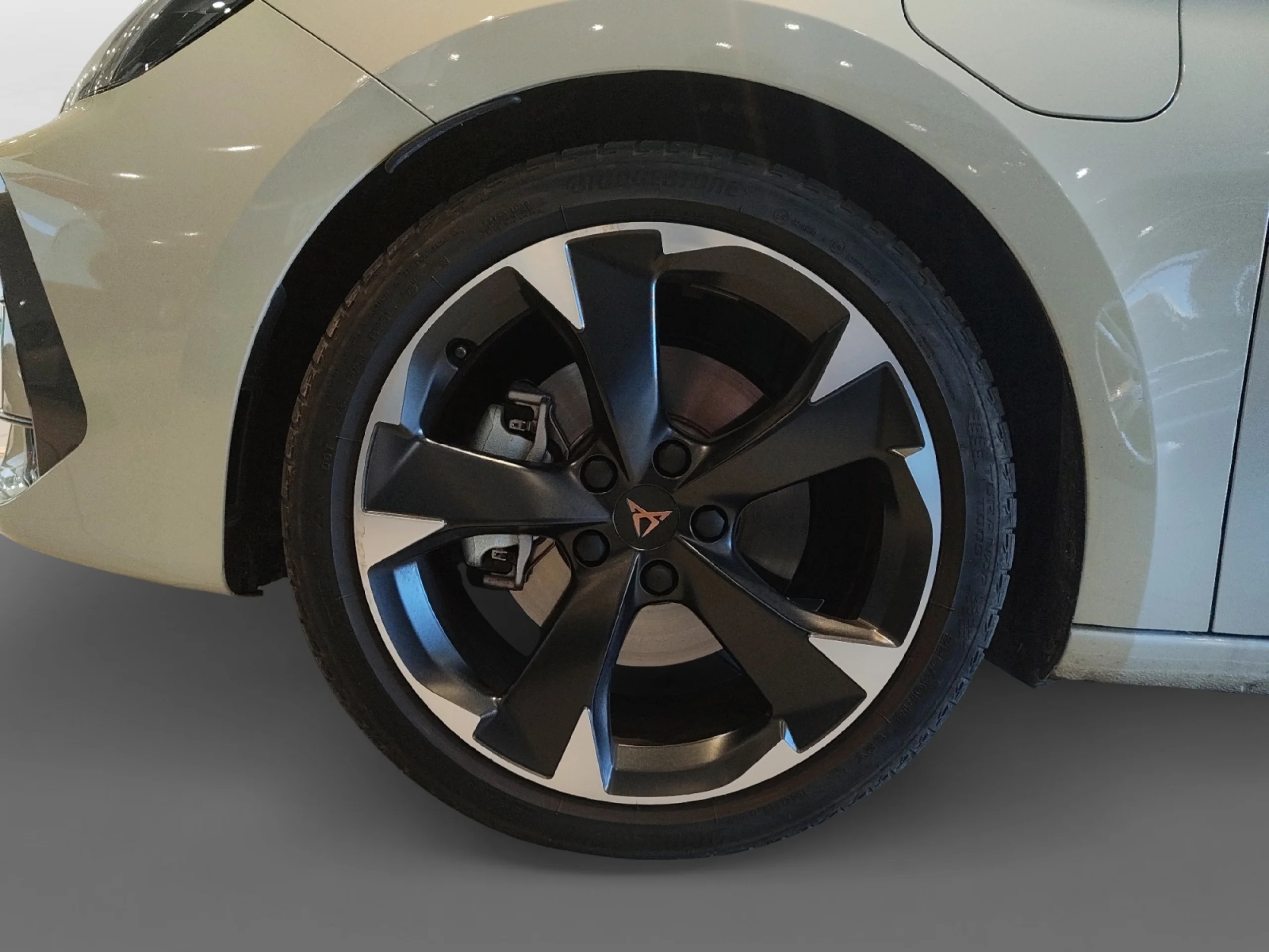 CUPRA LEON SP 1.5 TSI E HYBRID 150W (204CV) DSG - Foto 8