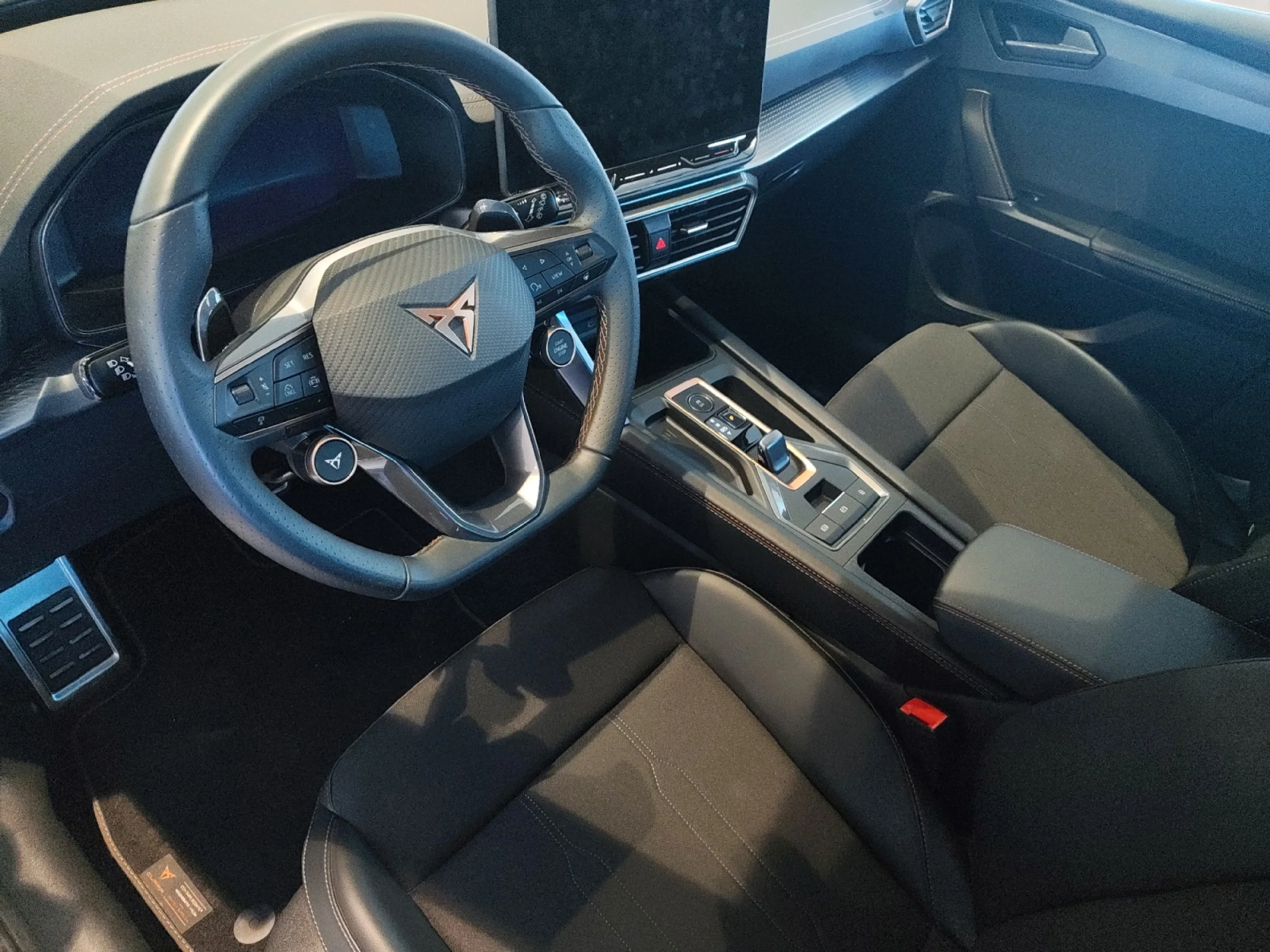 CUPRA LEON SP 1.5 TSI E HYBRID 150W (204CV) DSG - Foto 9
