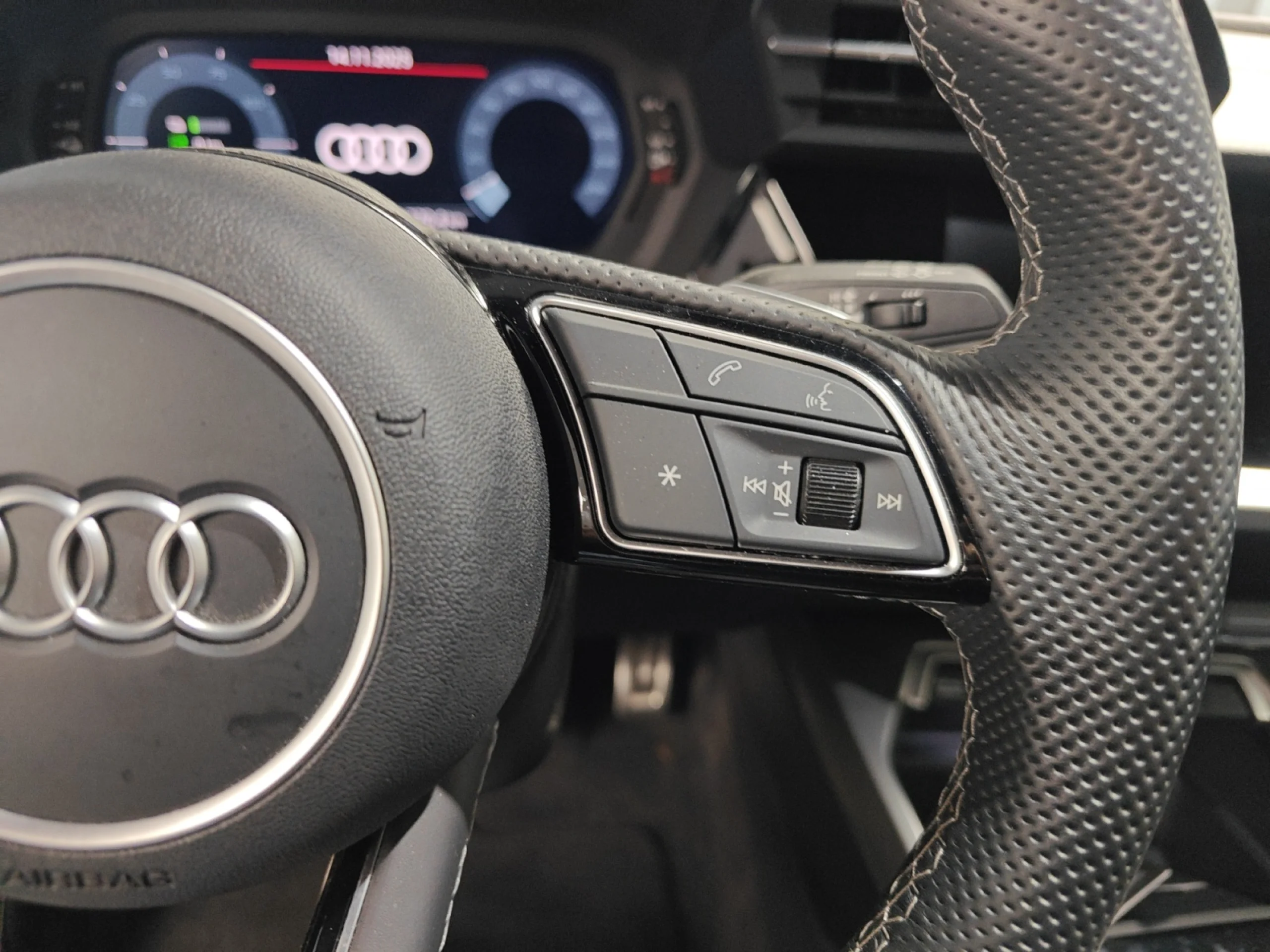 AUDI A3 SPORTBACK S LINE 40 TFSI E 150KW S TRON - Foto 18