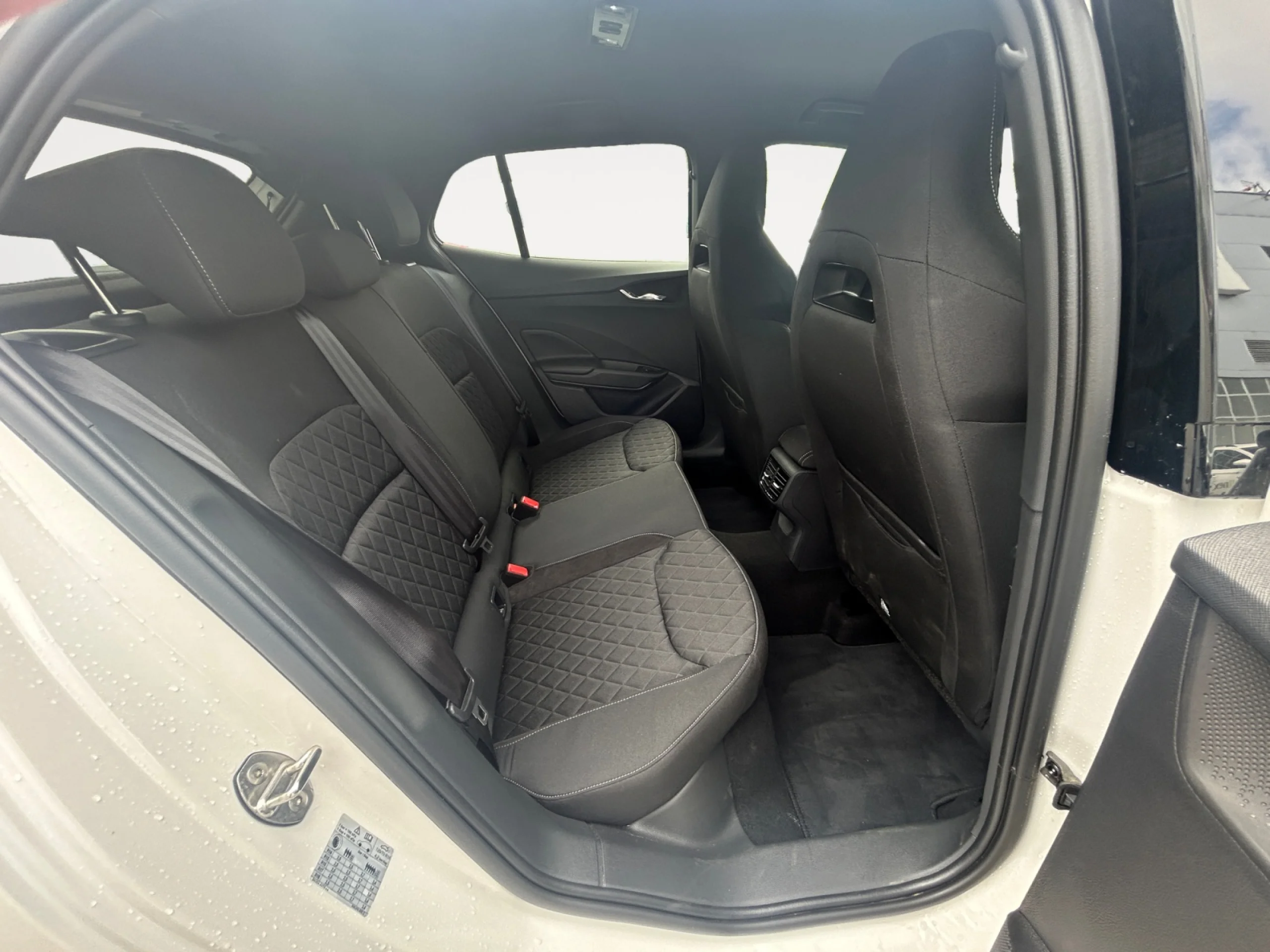 SKODA FABIA 1.0 TSI 70KW (95CV) DESIGN - Foto 6