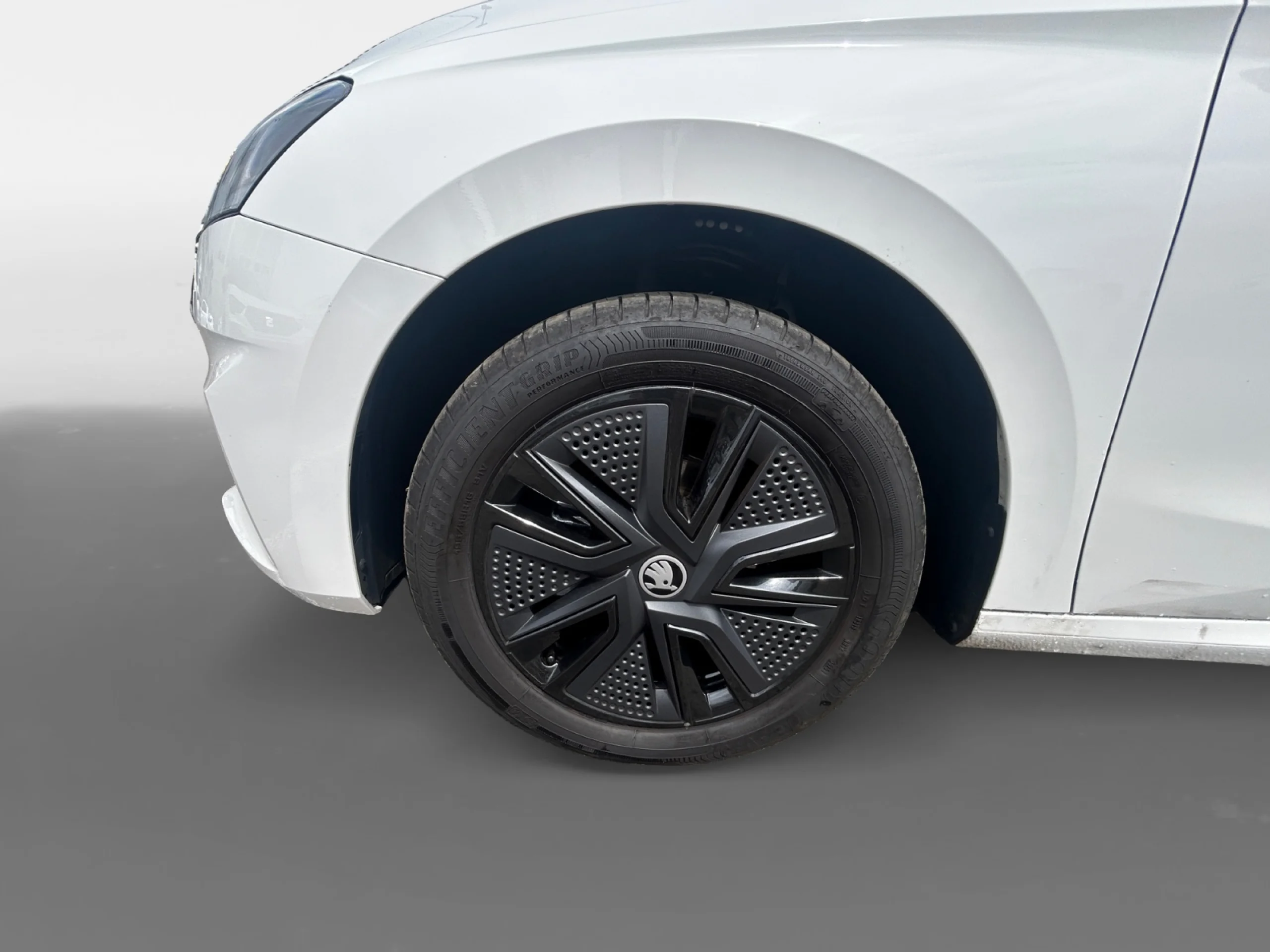 SKODA FABIA 1.0 TSI 70KW (95CV) DESIGN - Foto 8