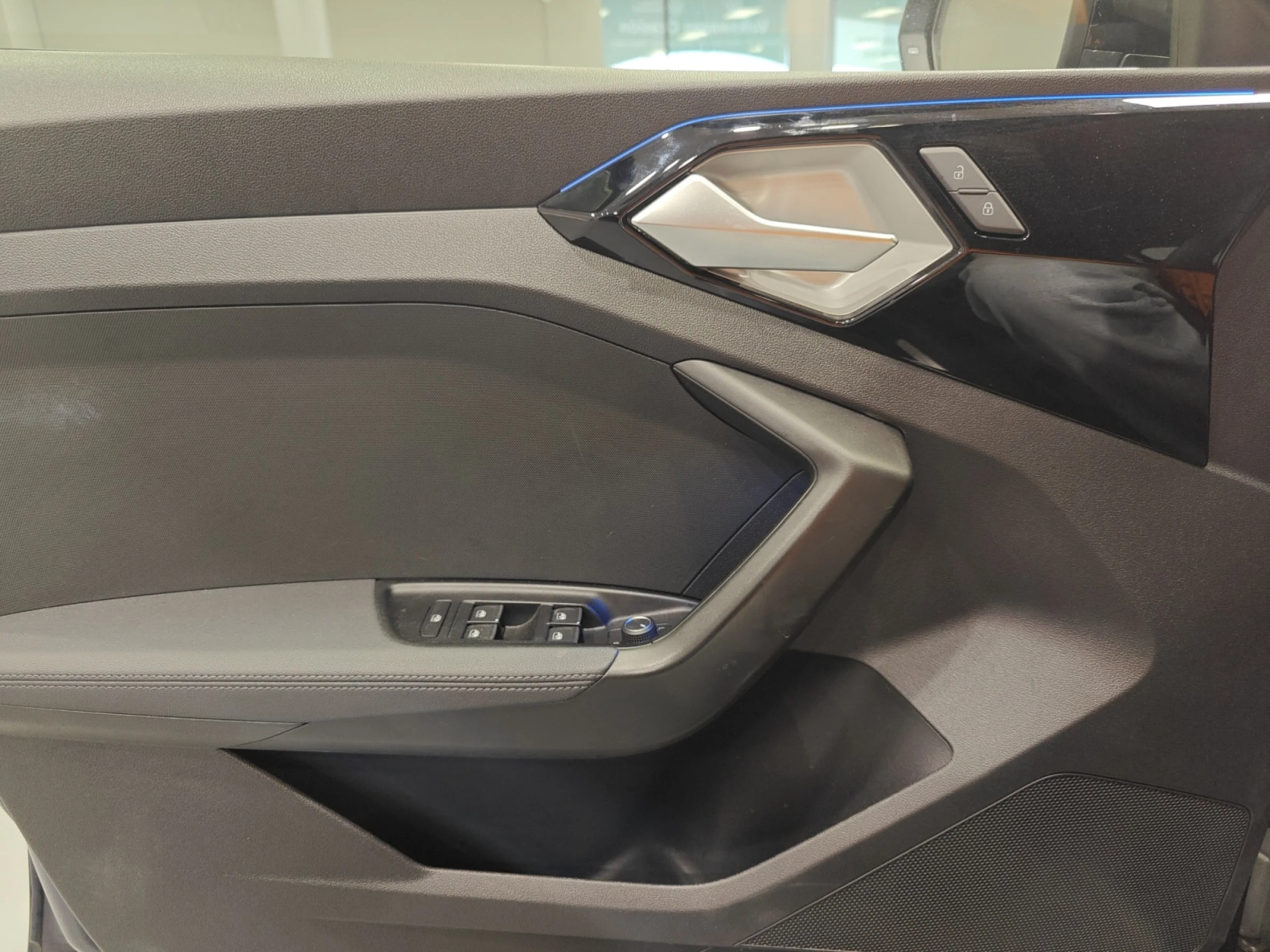 AUDI A1 SPORTBACK ADRENAL BLACK 30TFSI 85KW S TR - Foto 13