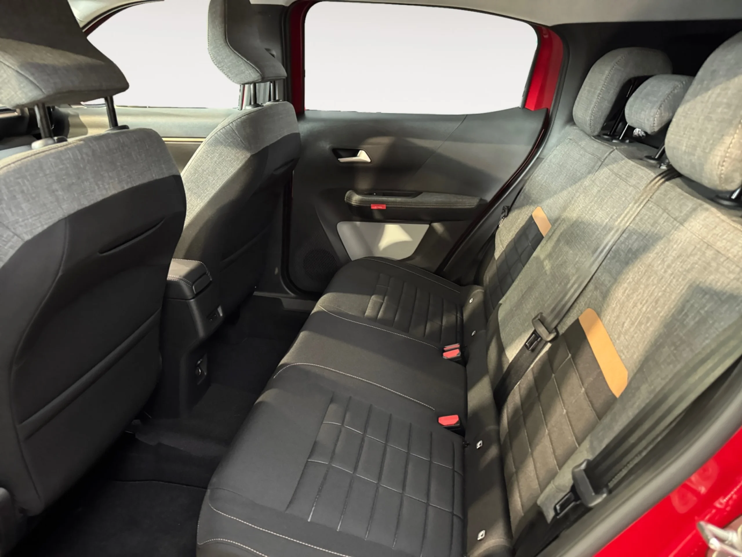 CITROEN C3 AIRCROSS HYBRID 145 Ë DCS6 PLUS - Foto 10