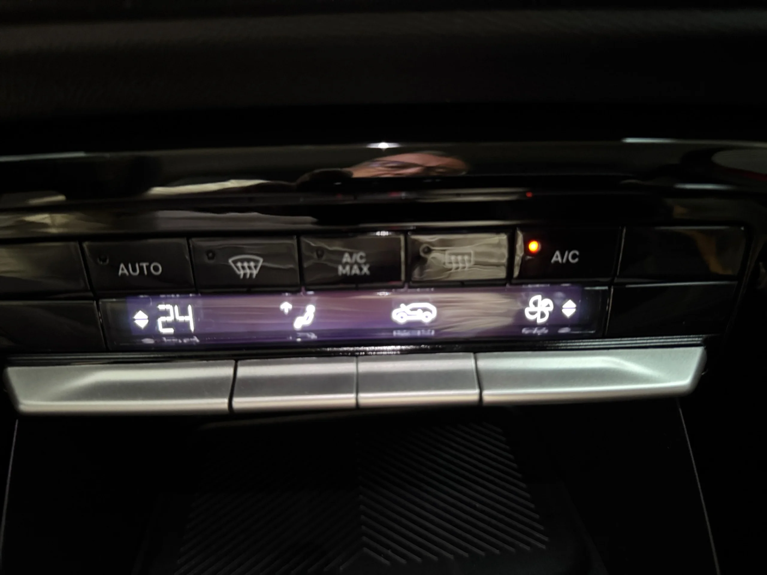 CITROEN C3 AIRCROSS HYBRID 145 Ë DCS6 PLUS - Foto 18