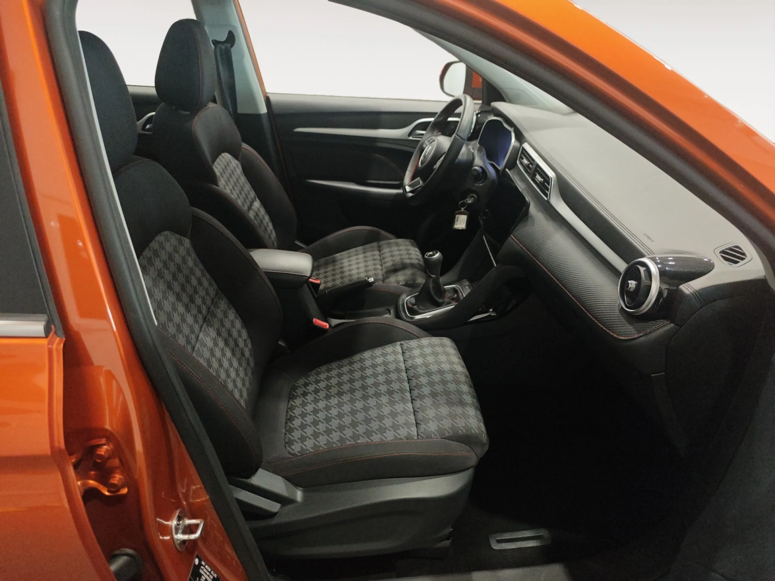 MG Zs 1.5 COMFORT - Foto 5