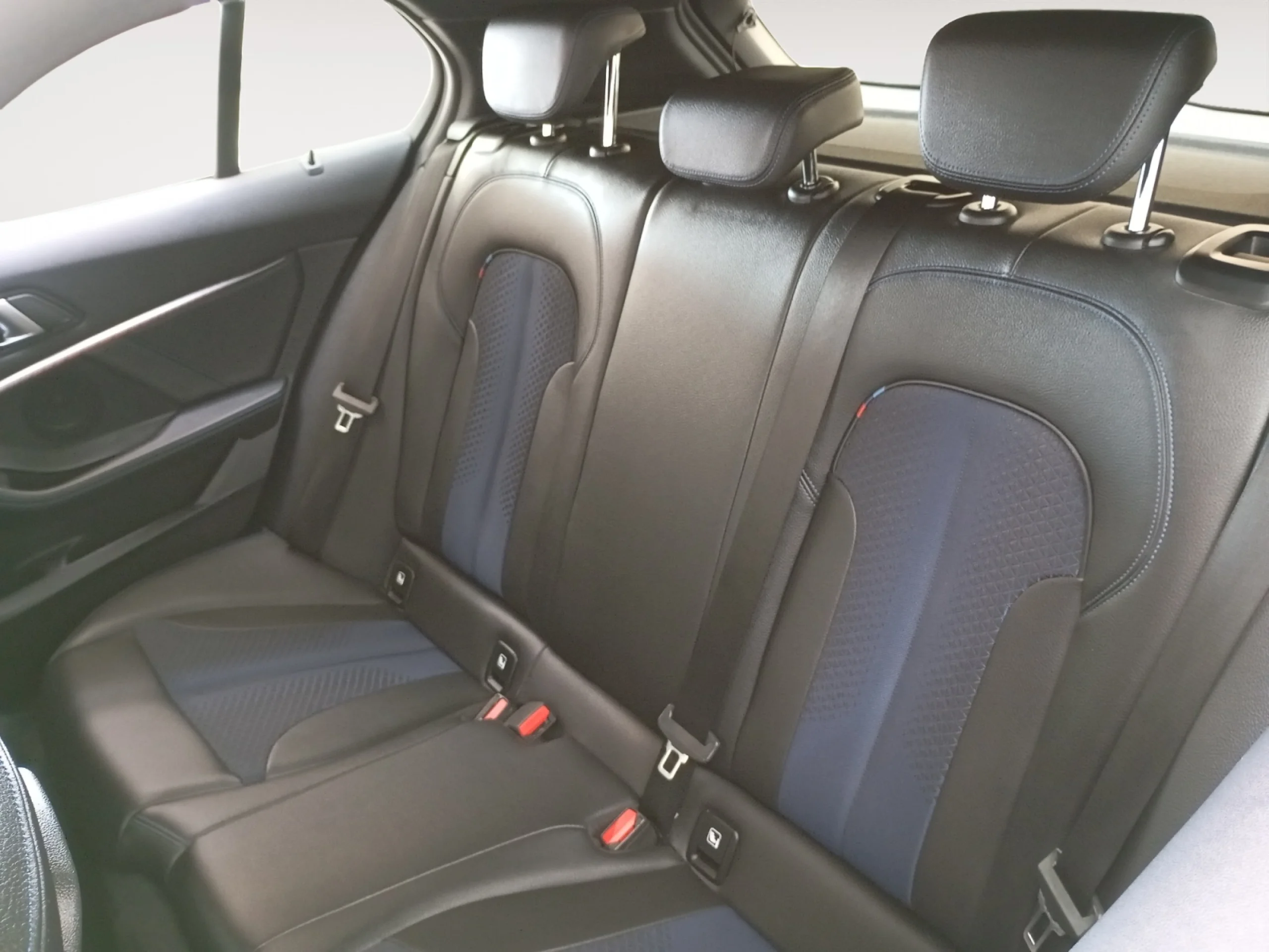 BMW SERIE 1 118I - Foto 6