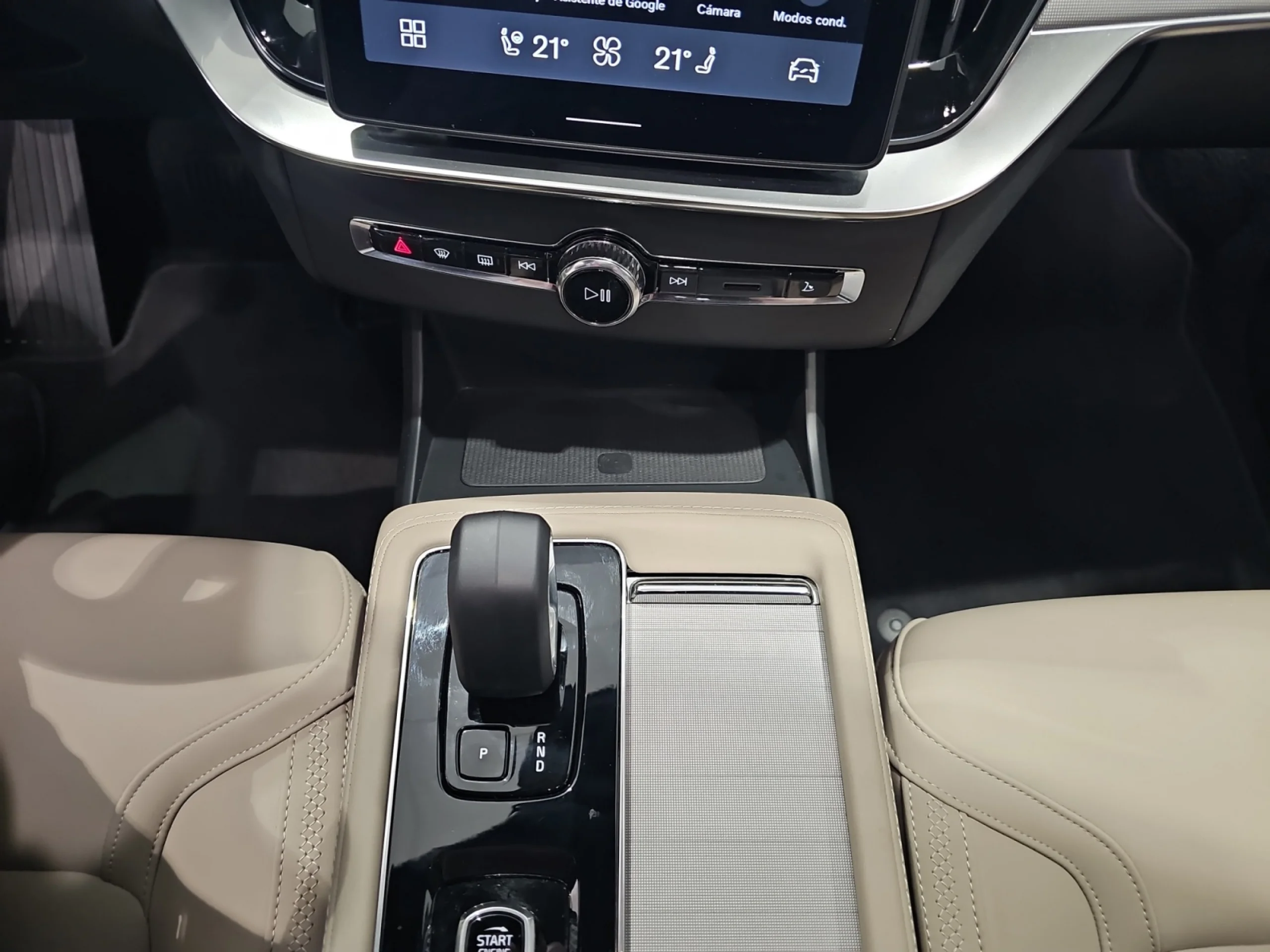 VOLVO XC90 2.0 T8 AWD CORE RECHARGE AUTO - Foto 11