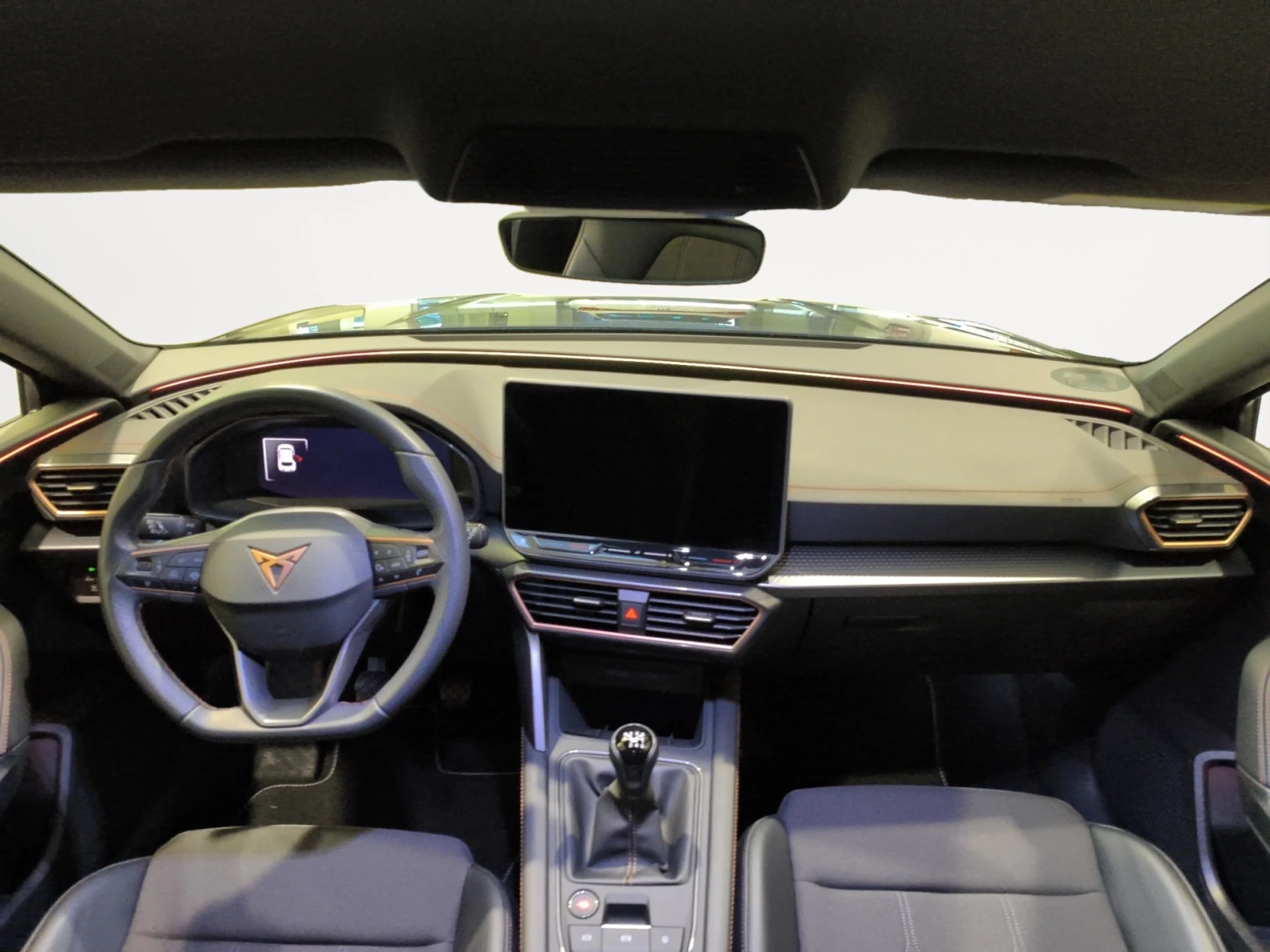 CUPRA LEON 1.5 TSI 110KW (150CV) - Foto 4