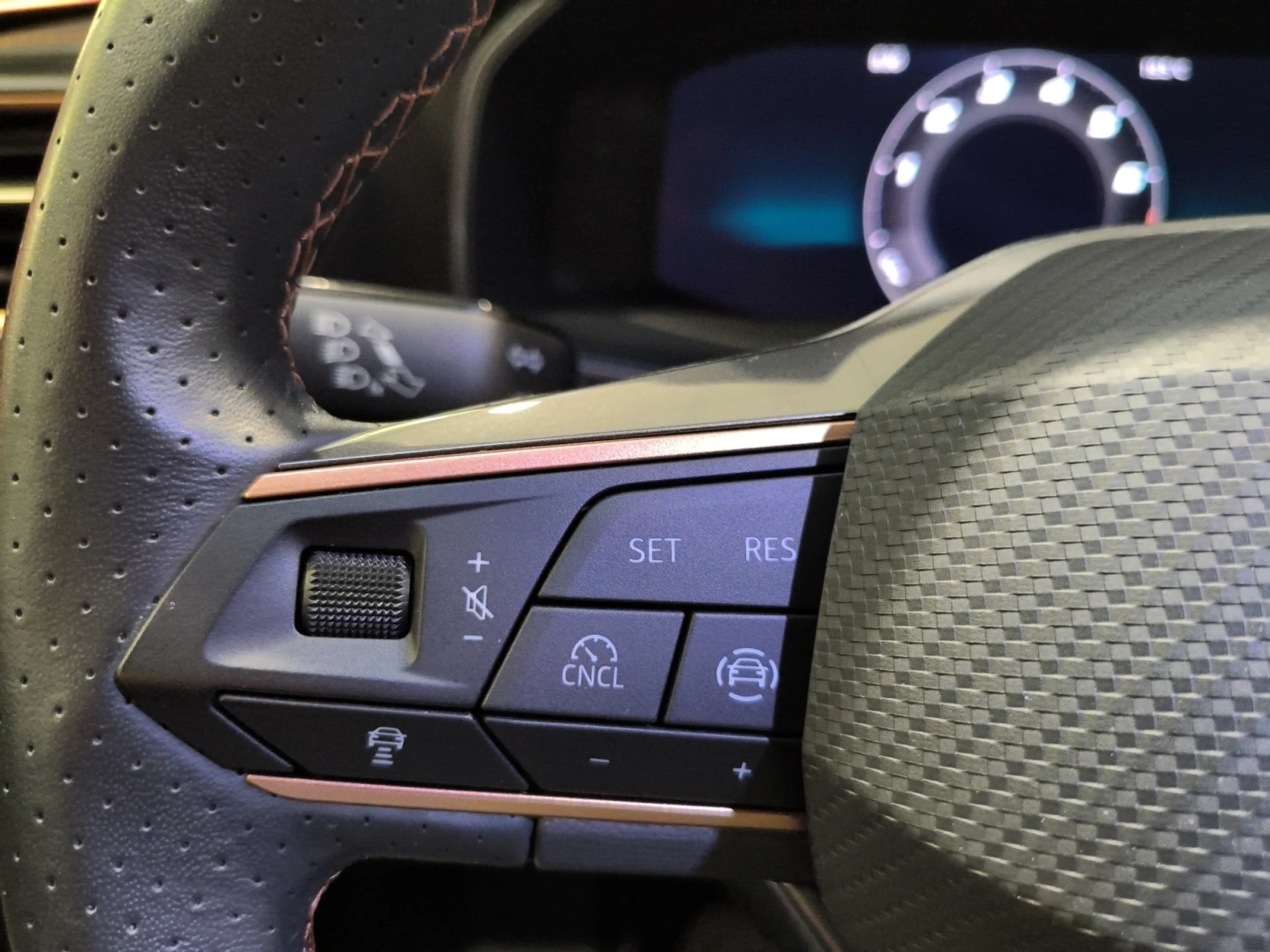 CUPRA LEON 1.5 TSI 110KW (150CV) - Foto 9