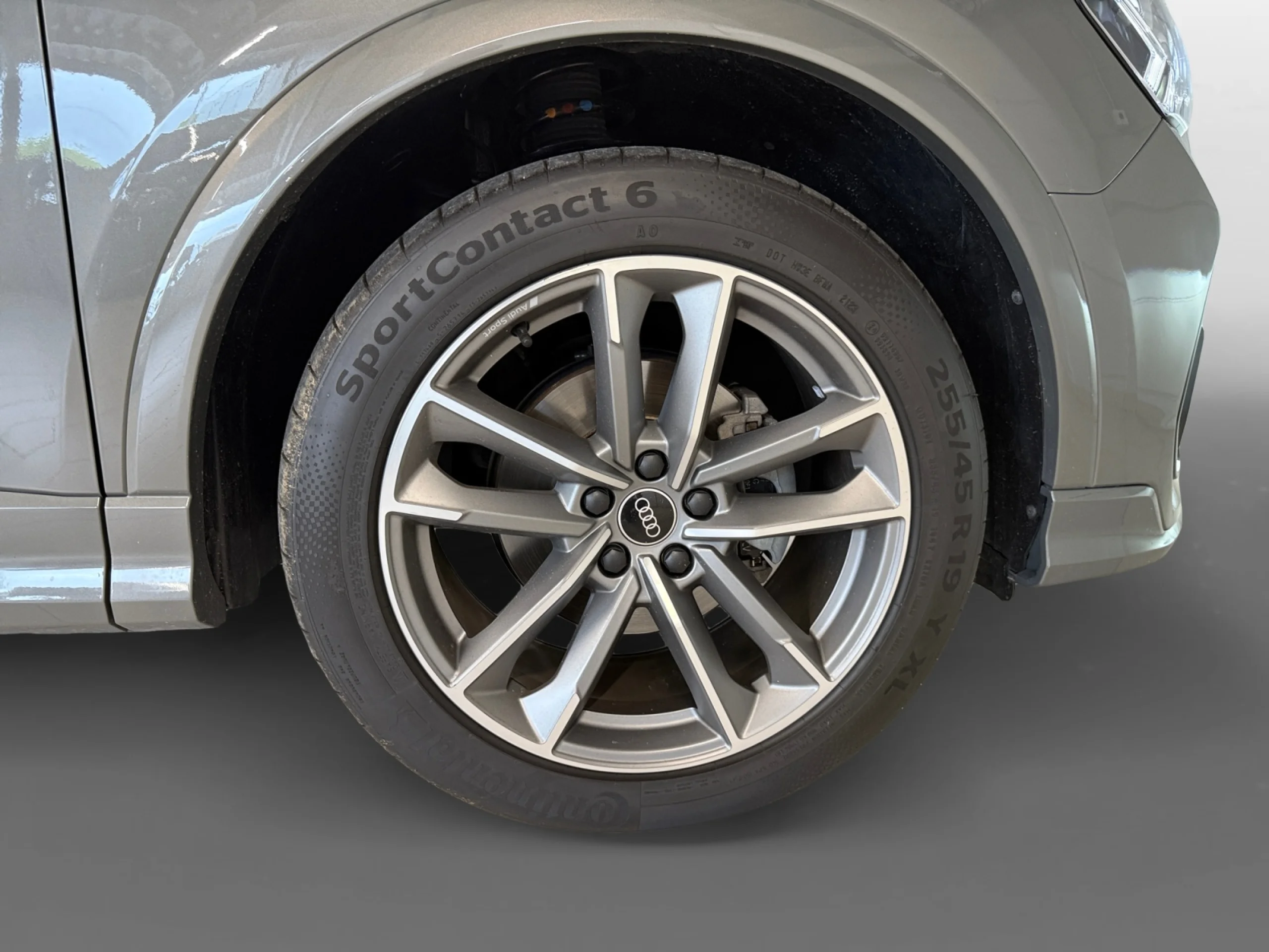 AUDI Q3 BLACK LINE 35 TDI 110KW (150CV) S TRONIC - Foto 8