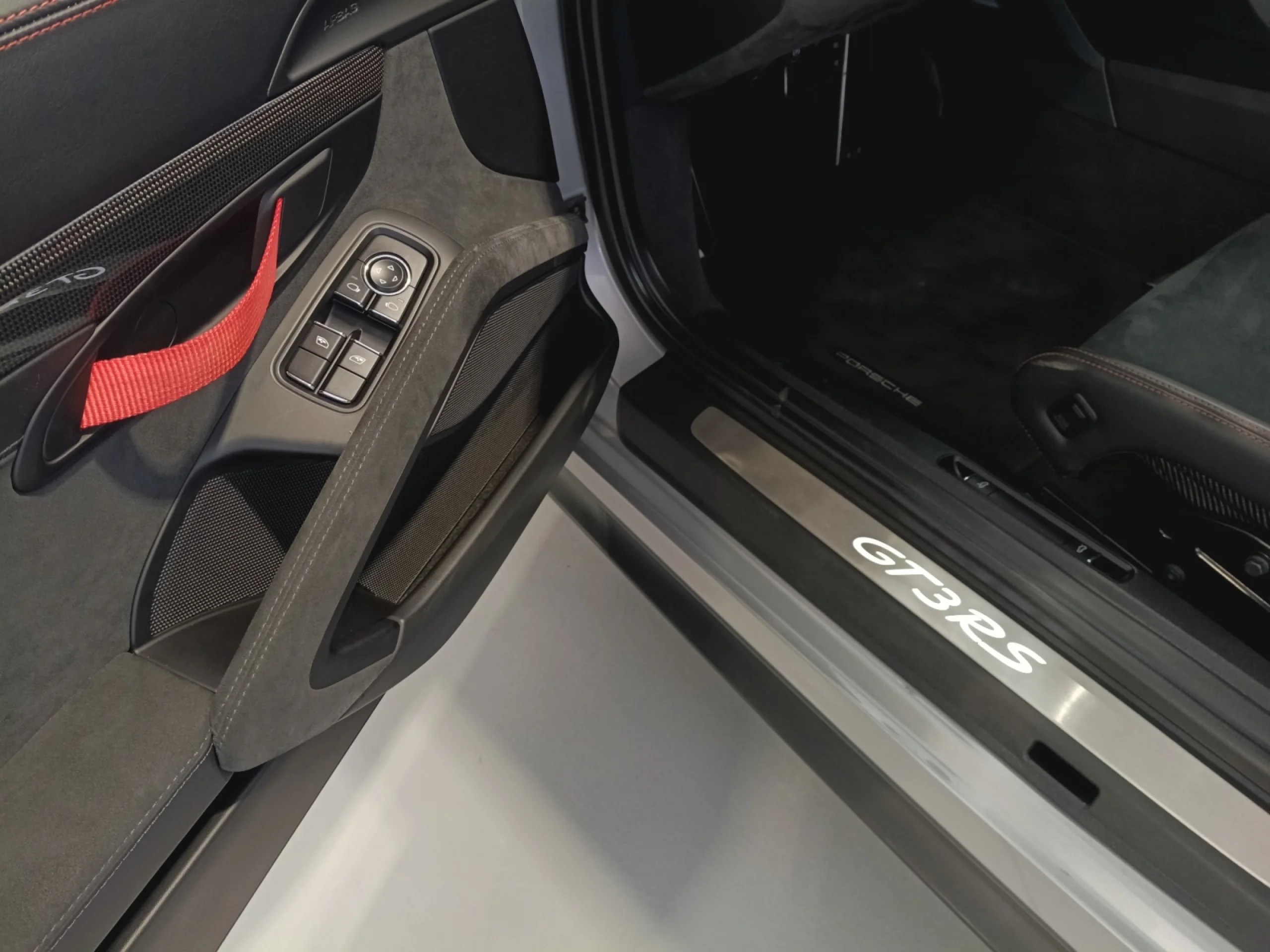 PORSCHE 911 GT3 RS - Foto 17