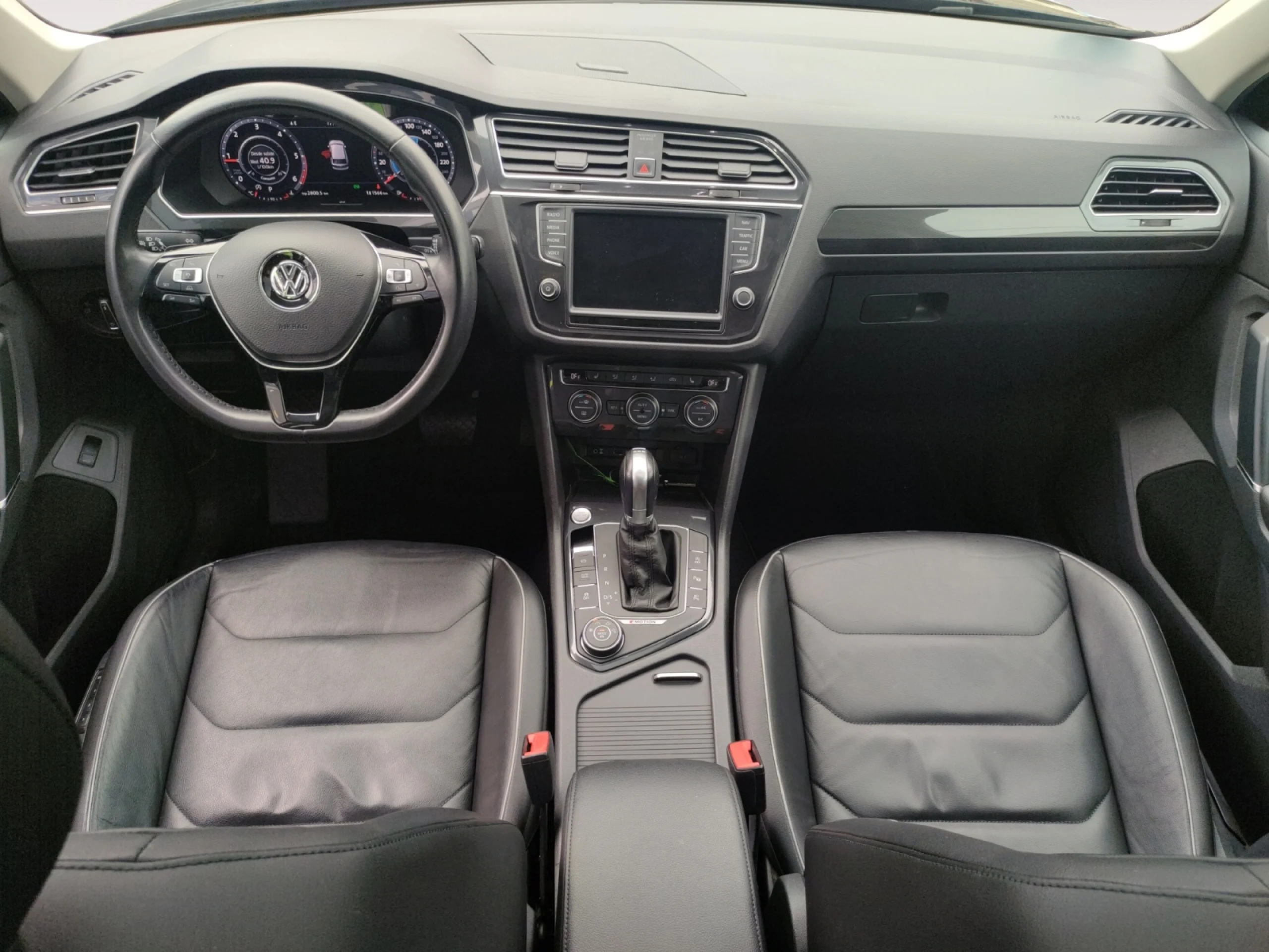 VOLKSWAGEN TIGUAN SPORT 2.0 TDI 150CV DSG BMT 4MOTION - Foto 4