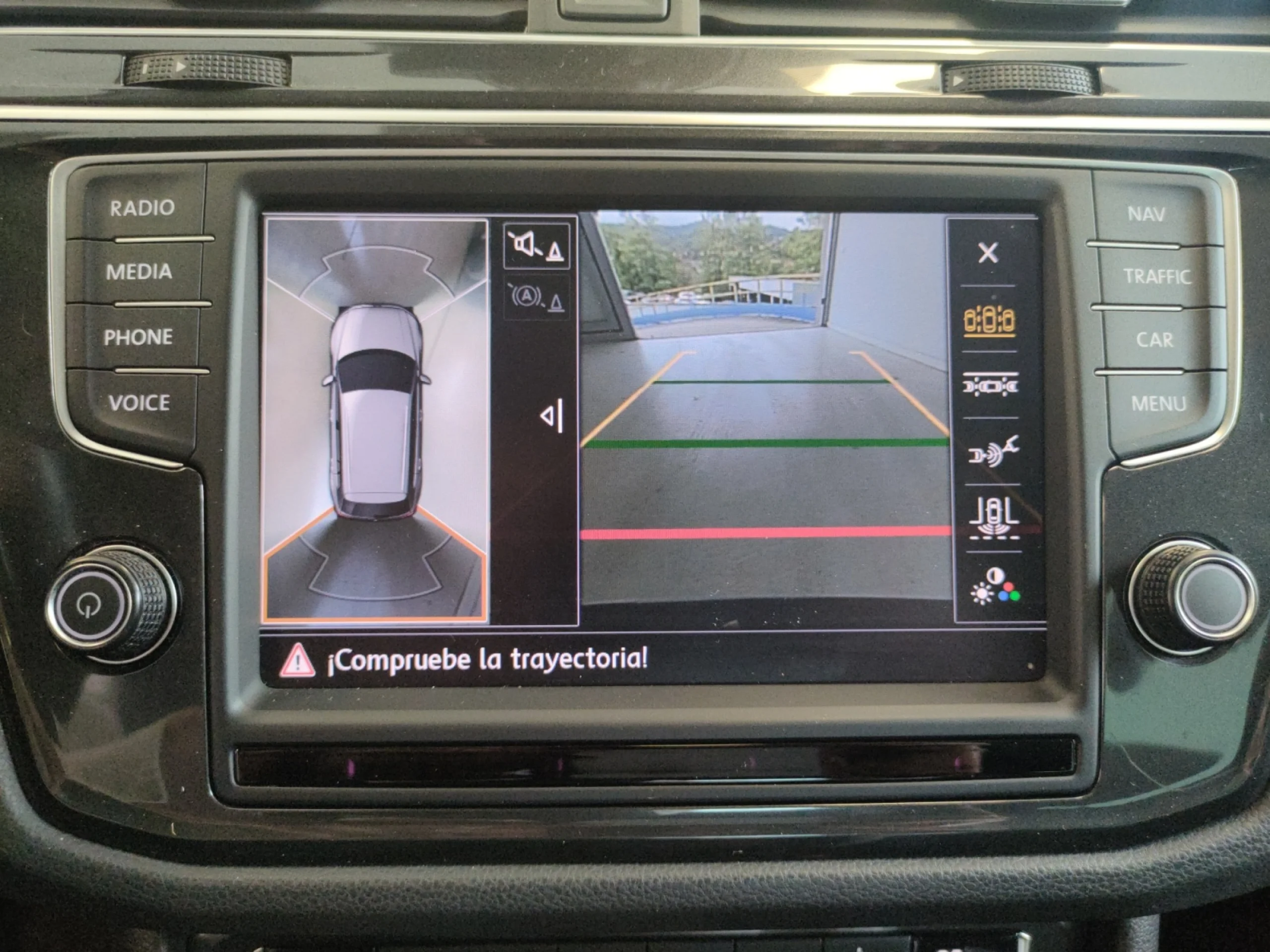 VOLKSWAGEN TIGUAN SPORT 2.0 TDI 150CV DSG BMT 4MOTION - Foto 13