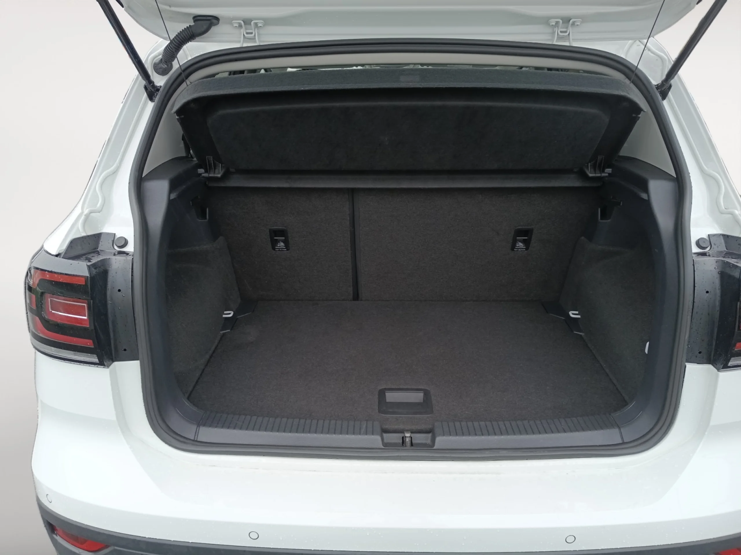 VOLKSWAGEN T CROSS SPORT 1.0 TSI 85KW (115CV) DSG - Foto 7