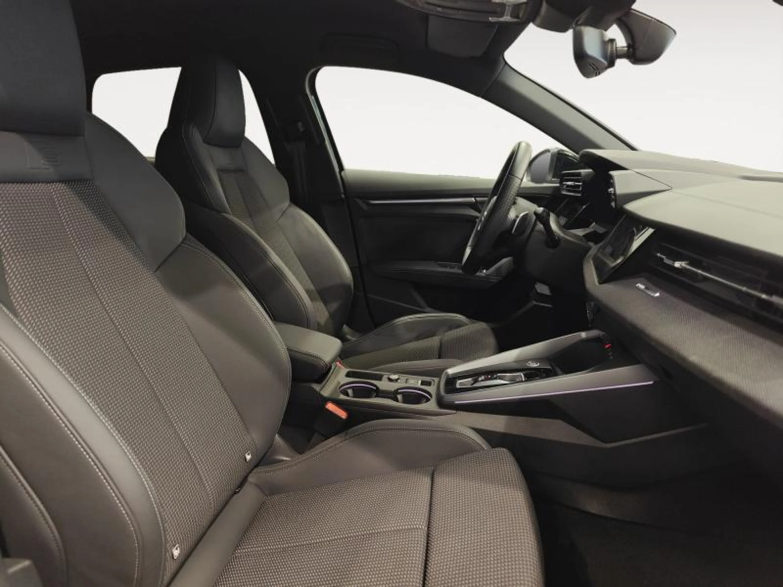 AUDI A3 SPORTBACK S LINE 40 TFSI E 150KW S TRON - Foto 6