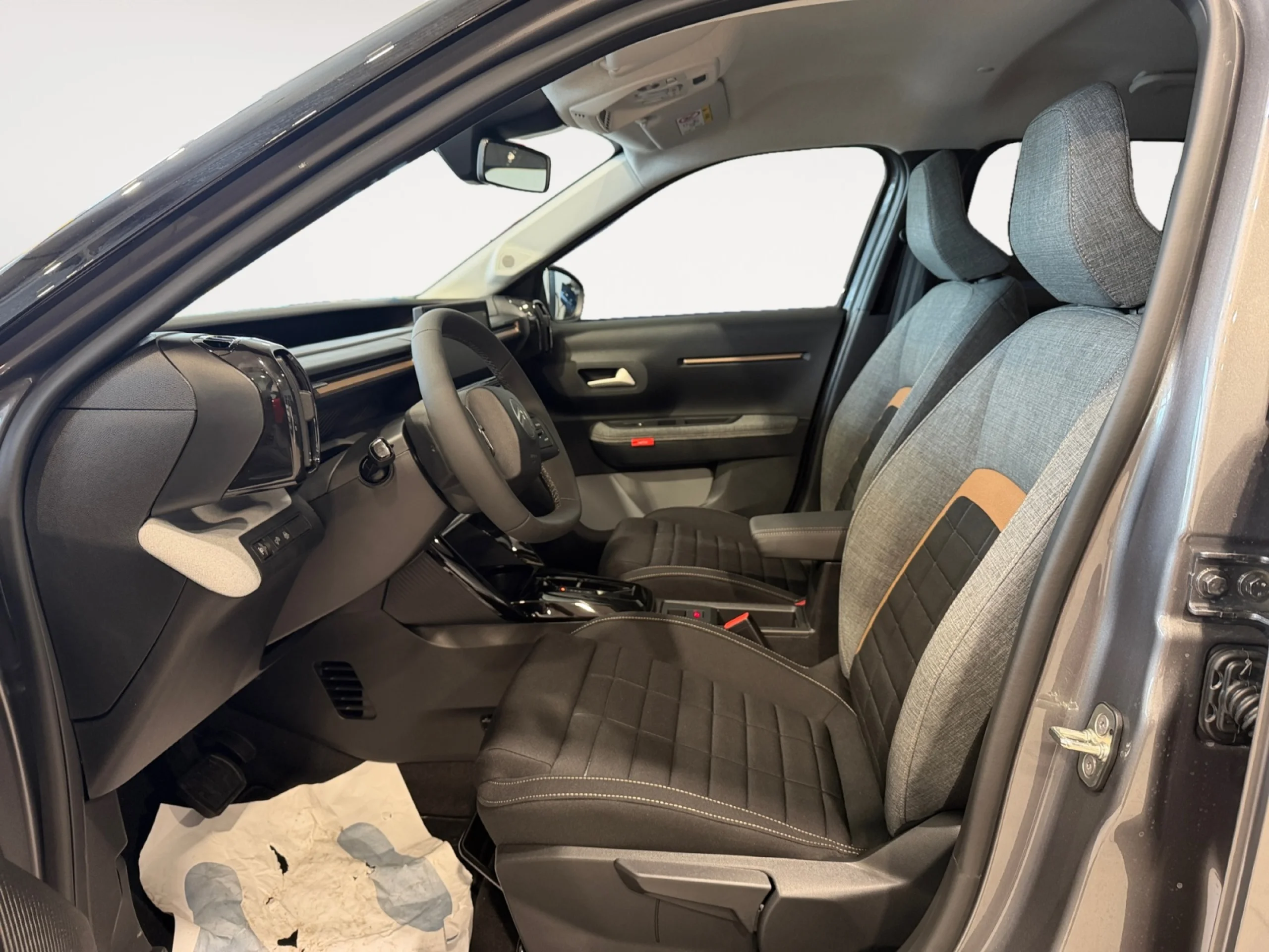 CITROEN C3 AIRCROSS HYBRID 145 Ë DCS6 PLUS - Foto 18