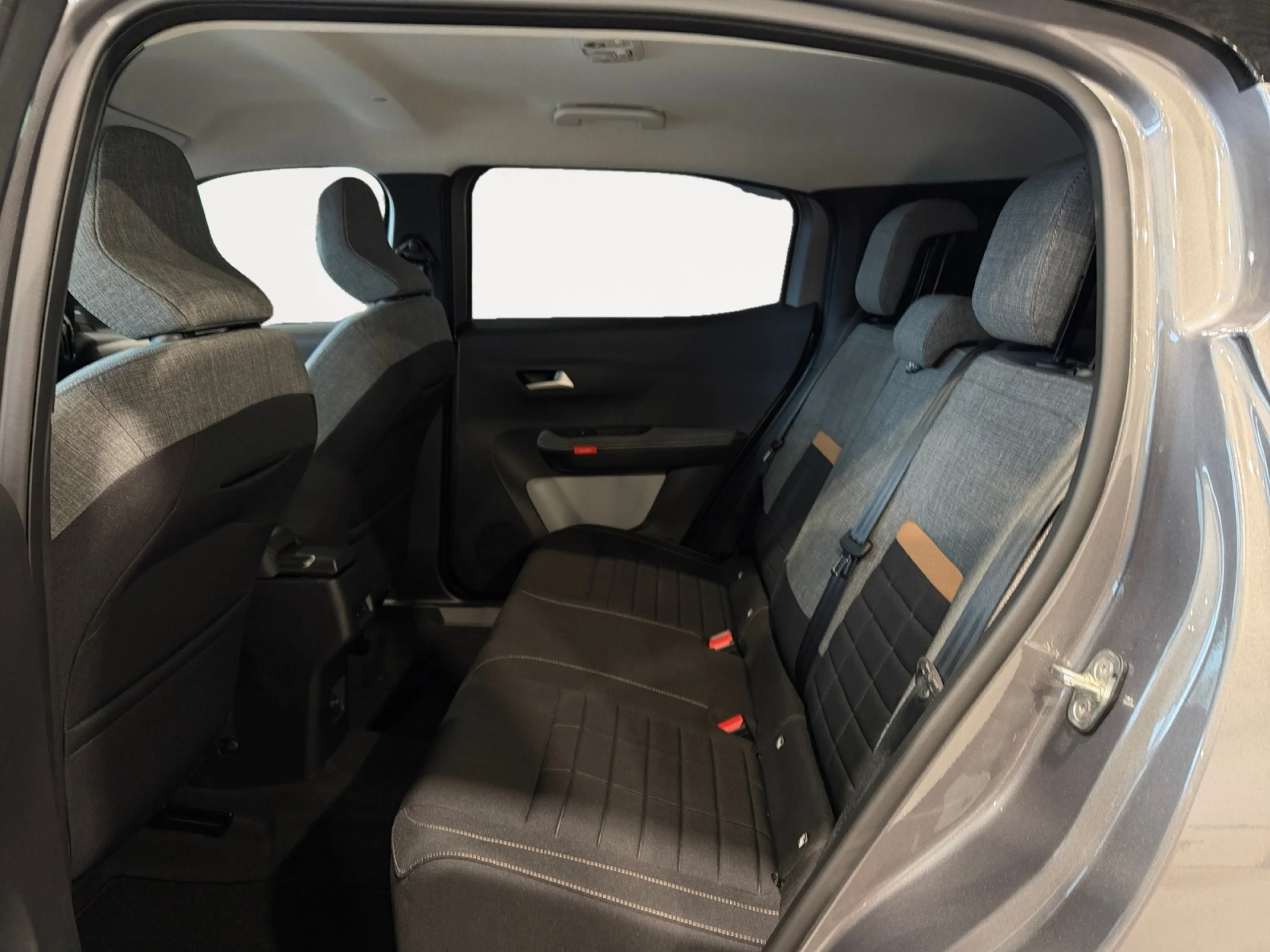 CITROEN C3 AIRCROSS HYBRID 145 Ë DCS6 PLUS - Foto 19