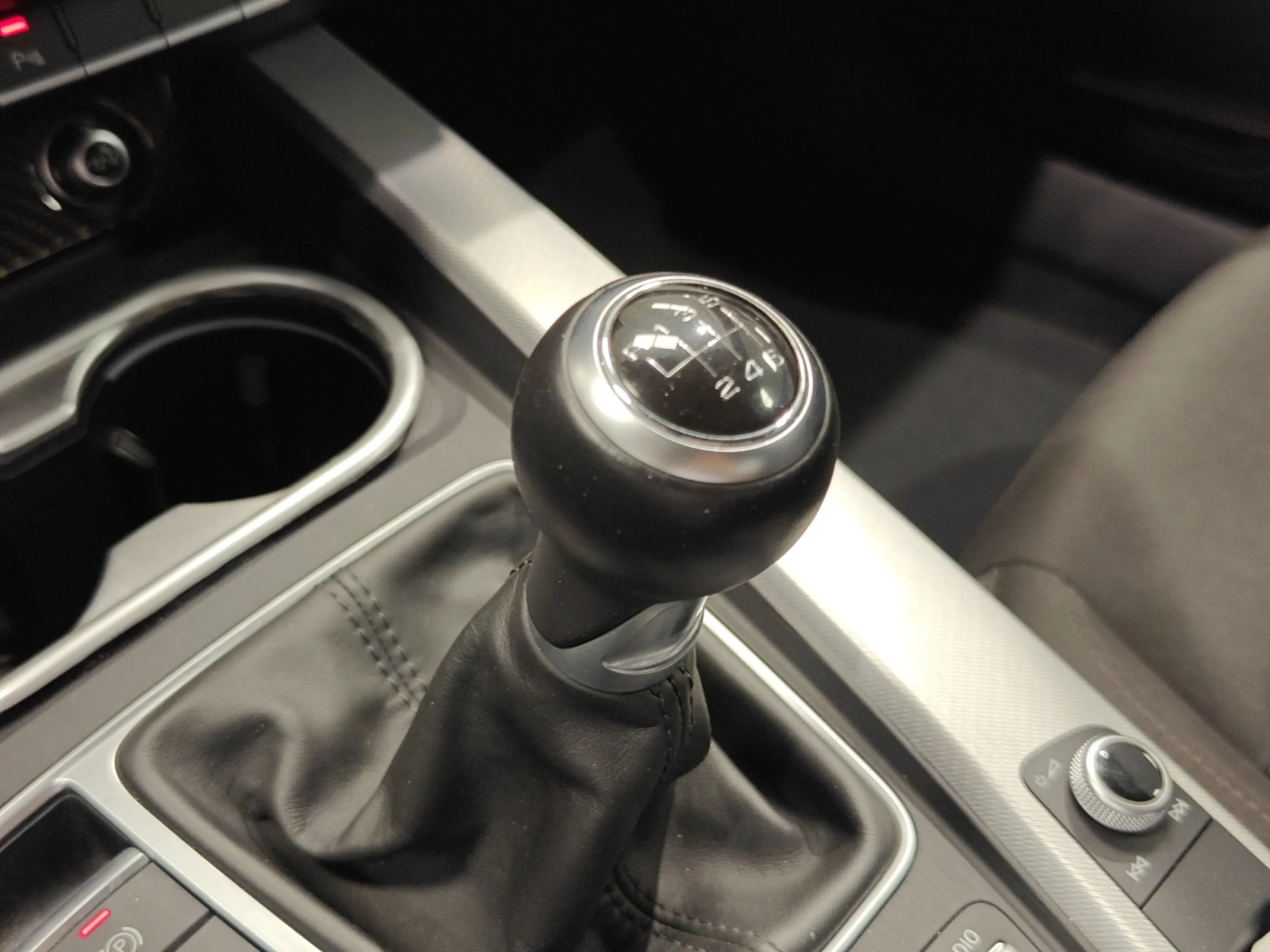 AUDI A4 DESIGN EDITION 2.0 TDI 110KW (150CV) - Foto 17