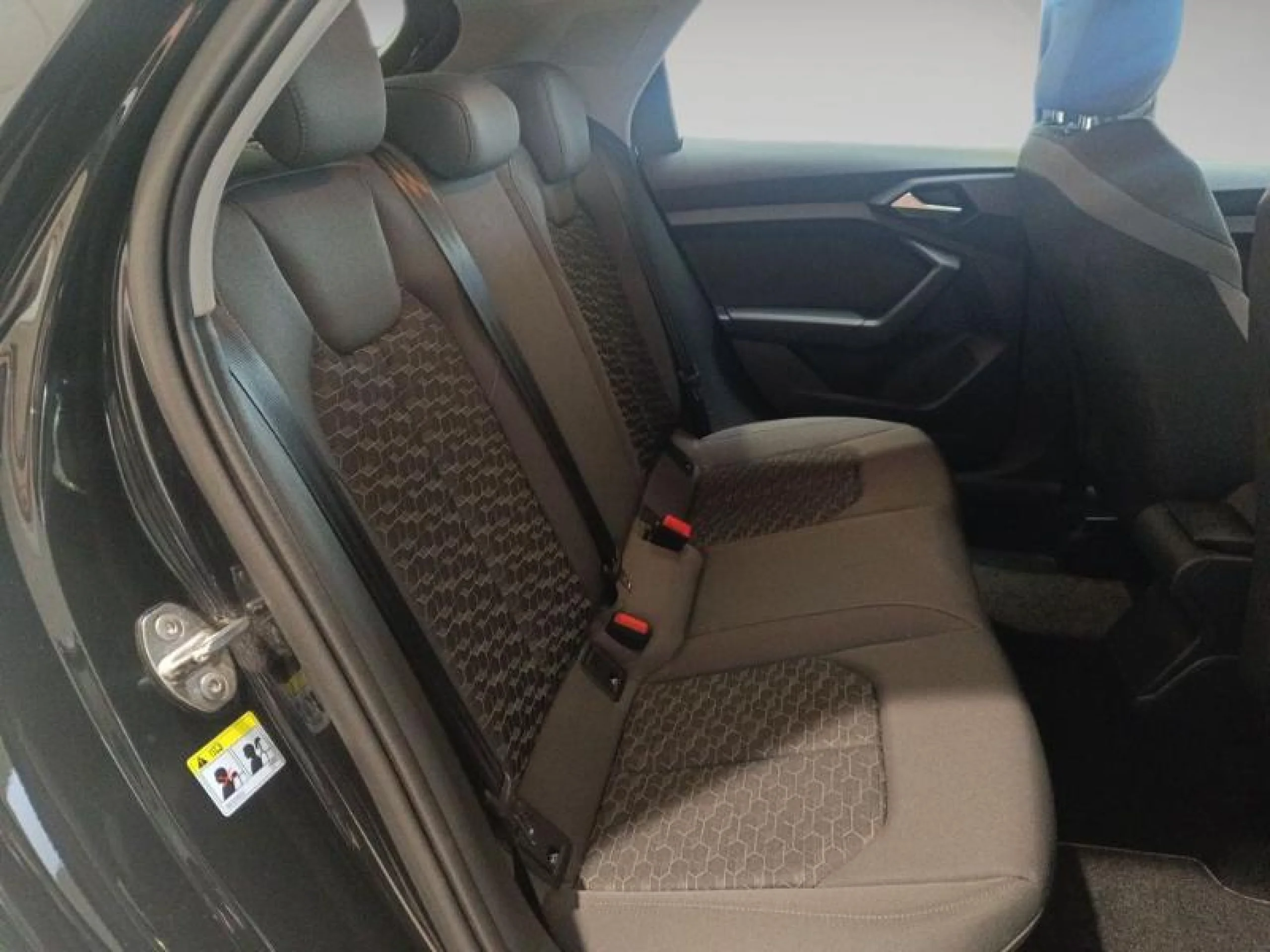 AUDI A1 SPORTBACK ADRENAL BLACK 30TFSI 85KW S TR - Foto 9