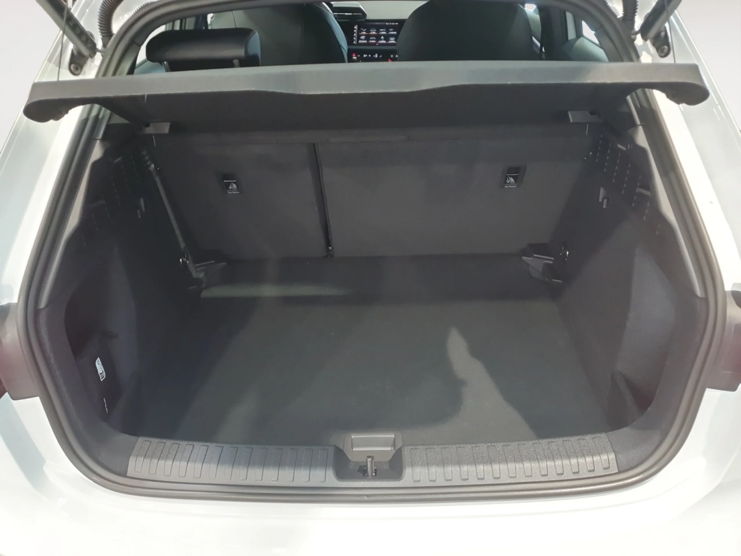 AUDI A3 ALLSTREET GENUINE 35 TFSI 110KW S TRONIC - Foto 9