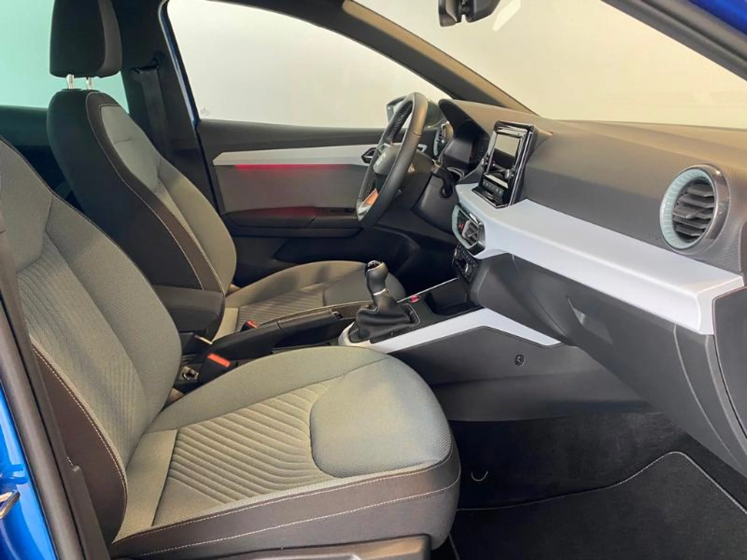 SEAT IBIZA 1.0 TSI 85KW (115CV) SPECIAL EDITION - Foto 5