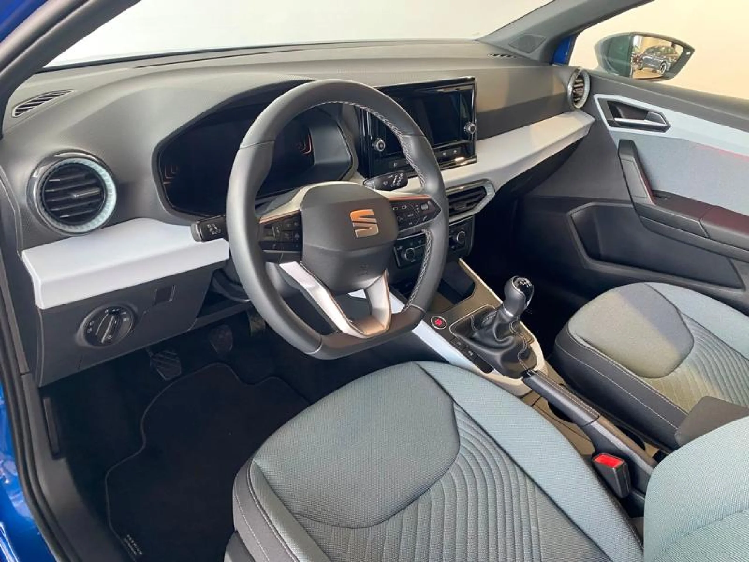 SEAT IBIZA 1.0 TSI 85KW (115CV) SPECIAL EDITION - Foto 9