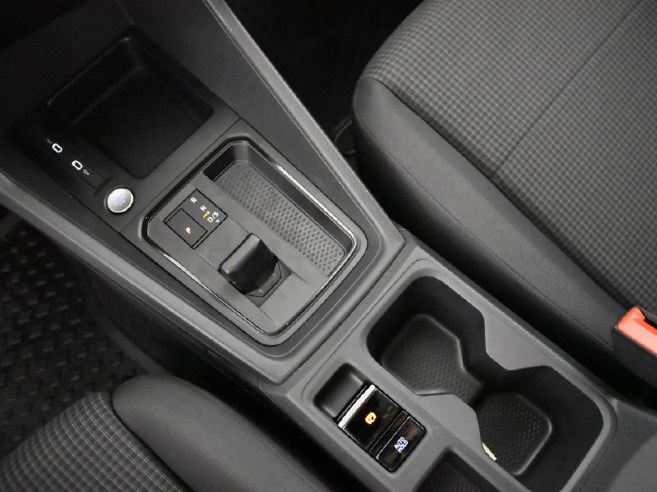 VW COMERCIALES Caddy CADDY  OUTDOOR 5 ASIENTOS  2.0 TDI 90 KW (122 CV) DSG 7 VEL. - Foto 11