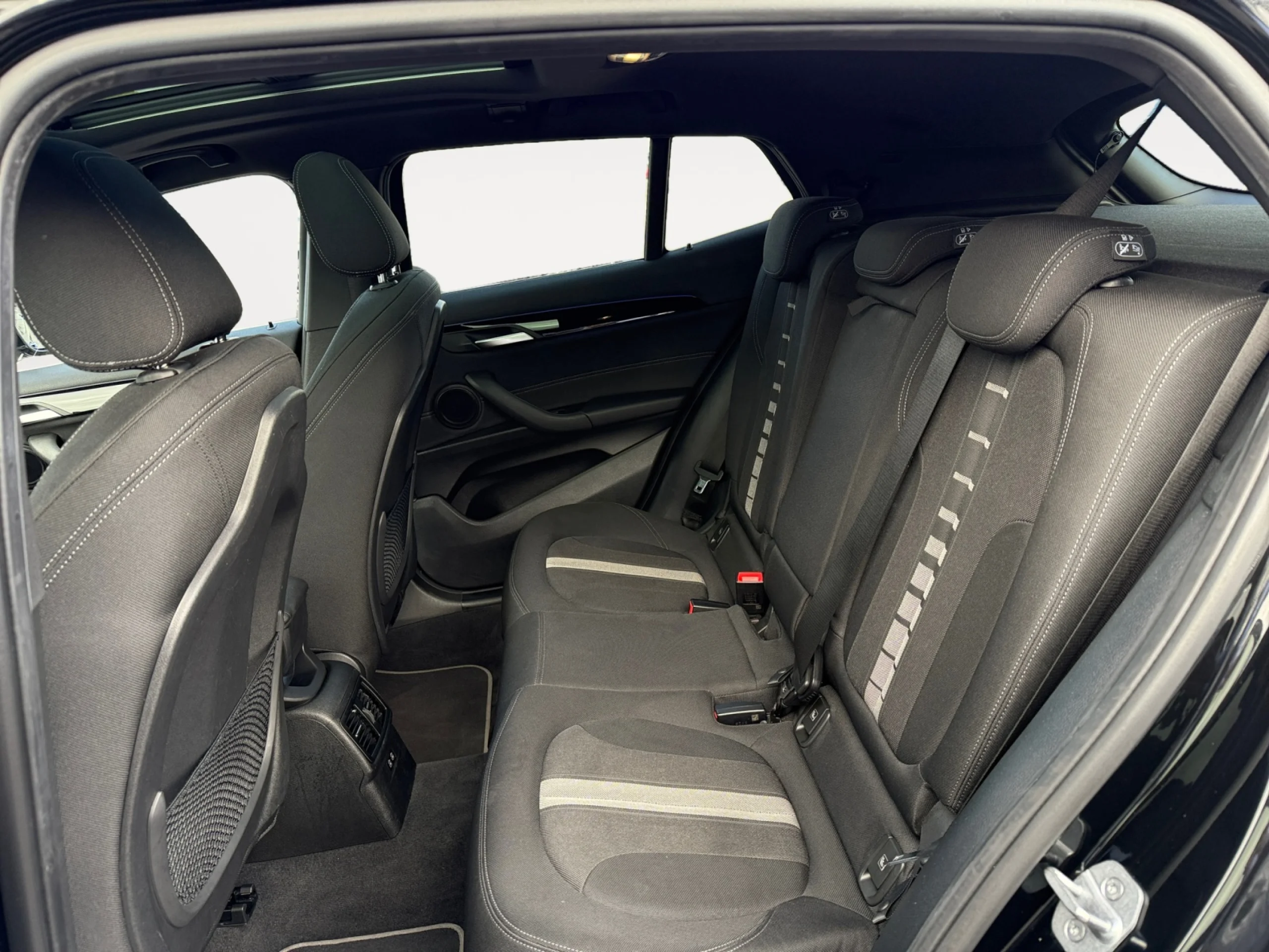 BMW X2 SDRIVE18I - Foto 6