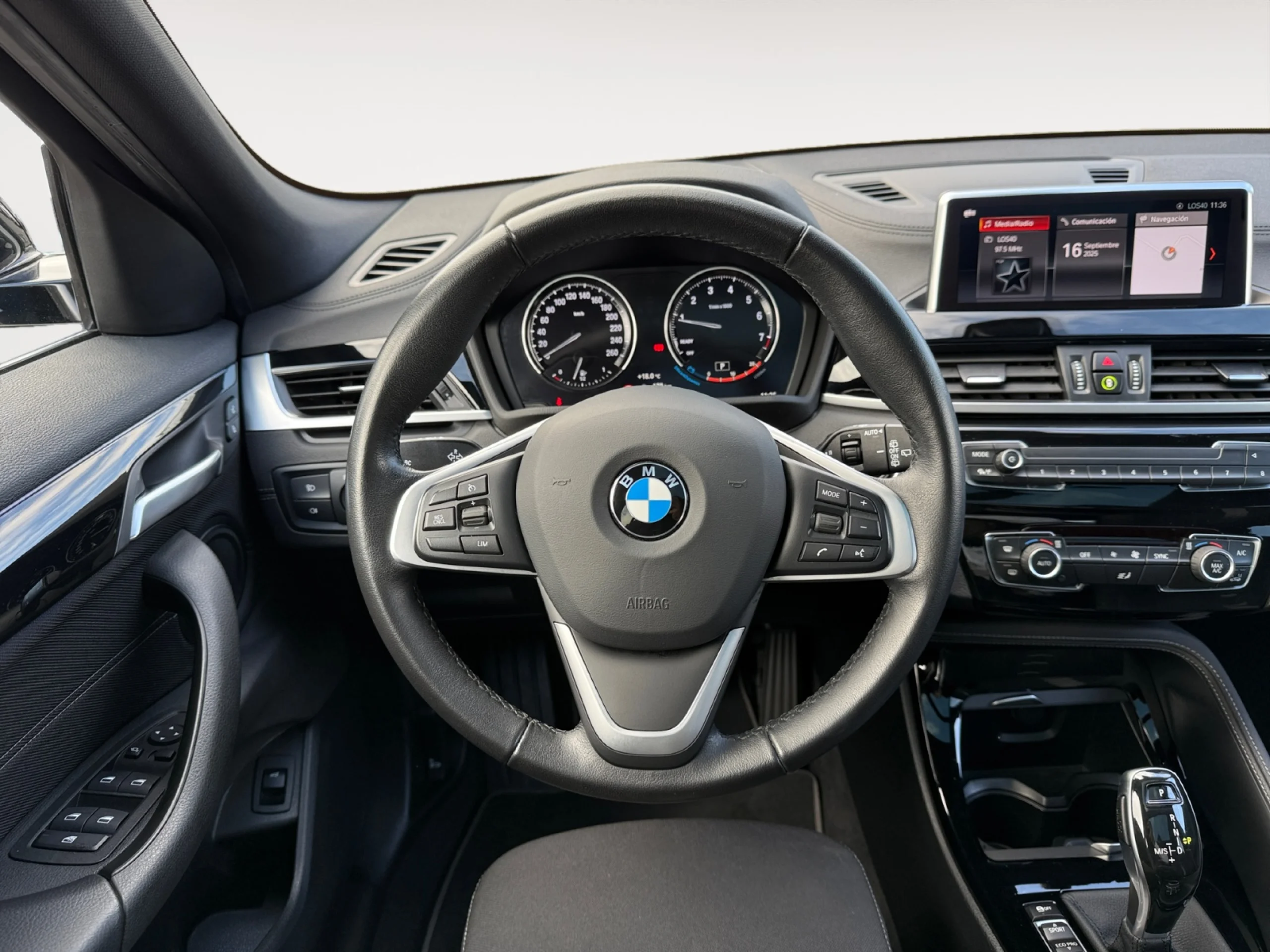 BMW X2 SDRIVE18I - Foto 11