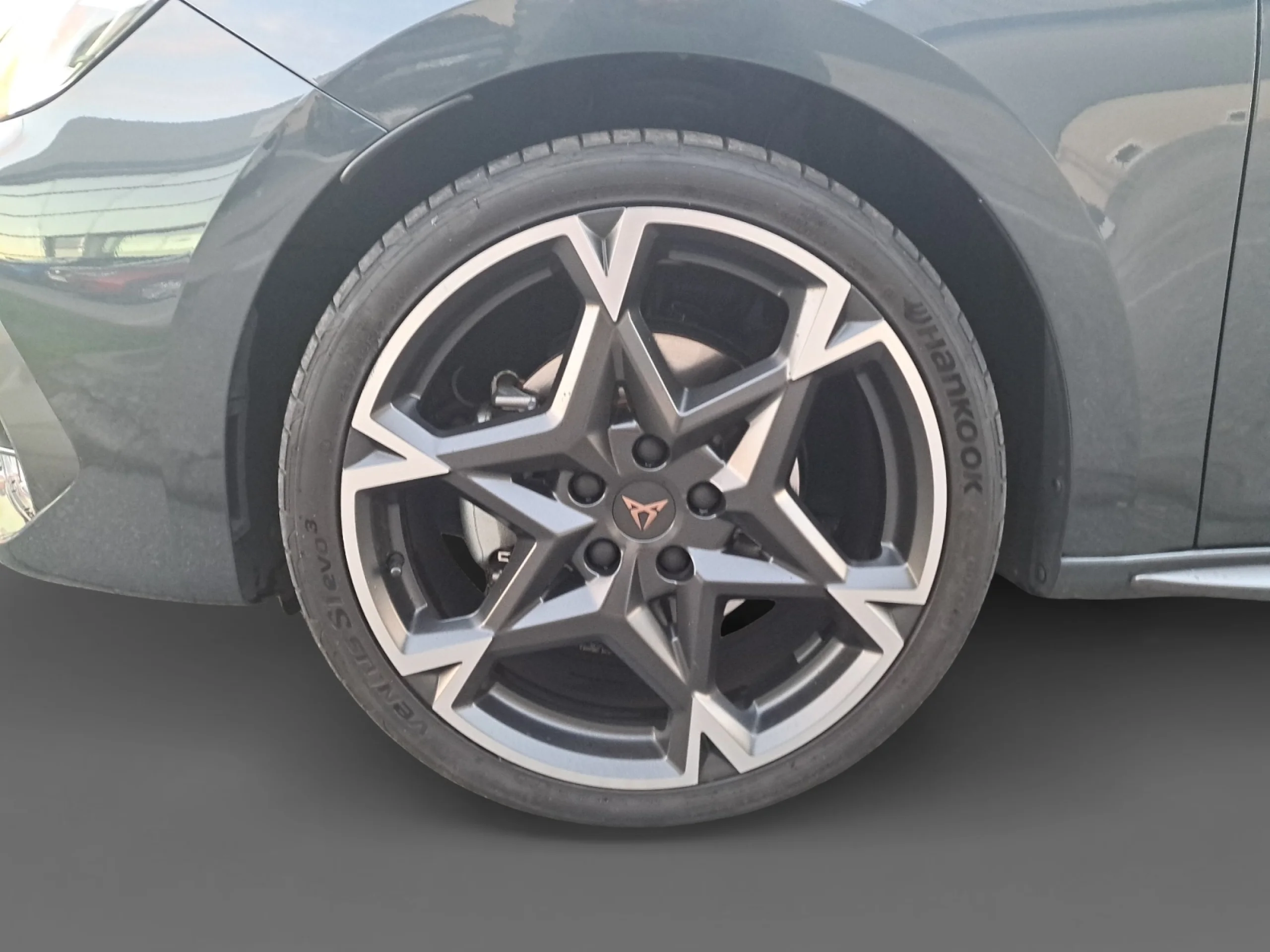 CUPRA LEON 1.5 ETSI 110KW (150CV) DSG - Foto 9